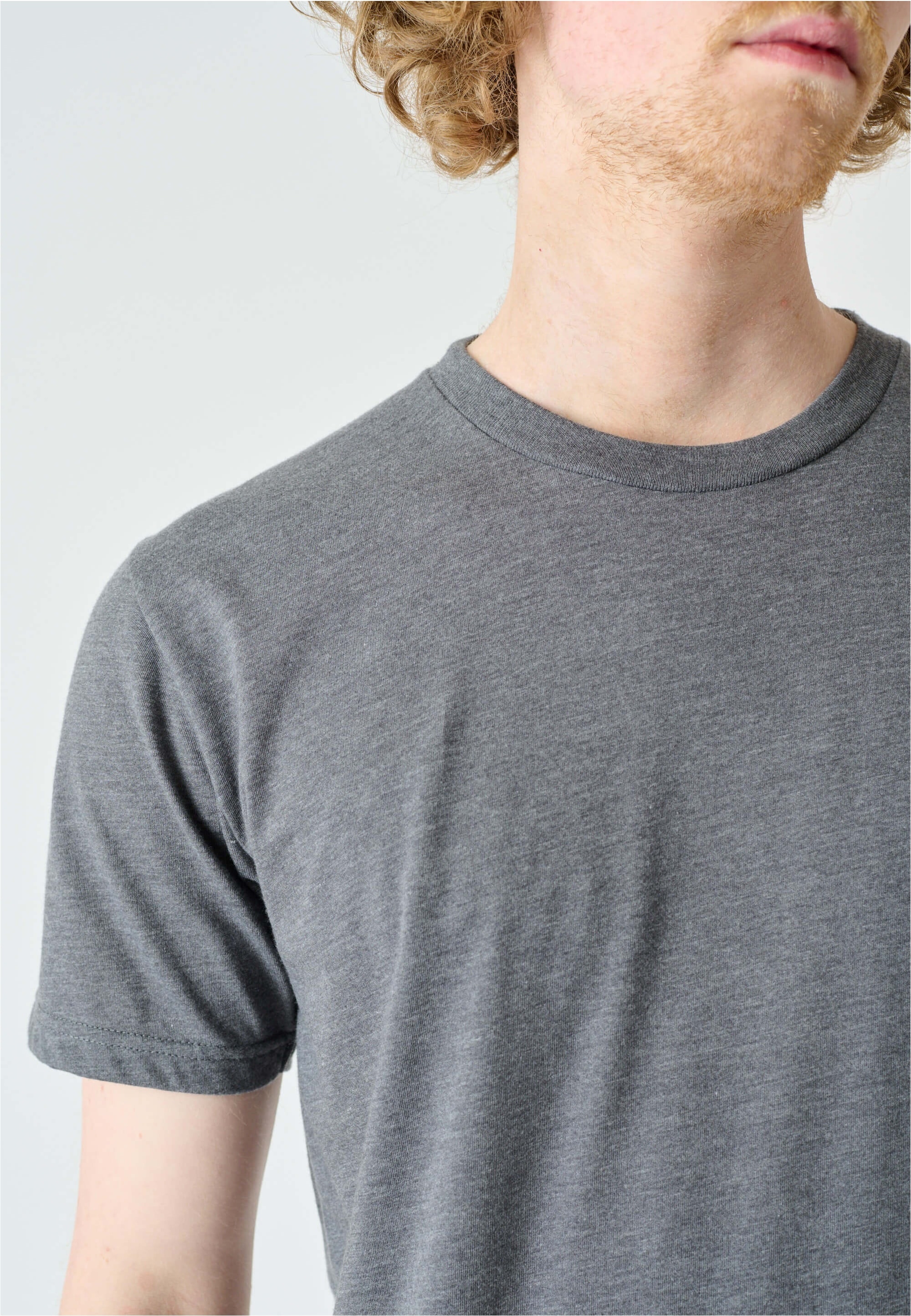 Cleptomanicx T-Shirt »Ligull Regular« 1 Stk. mit kleiner Logo-Stickerei