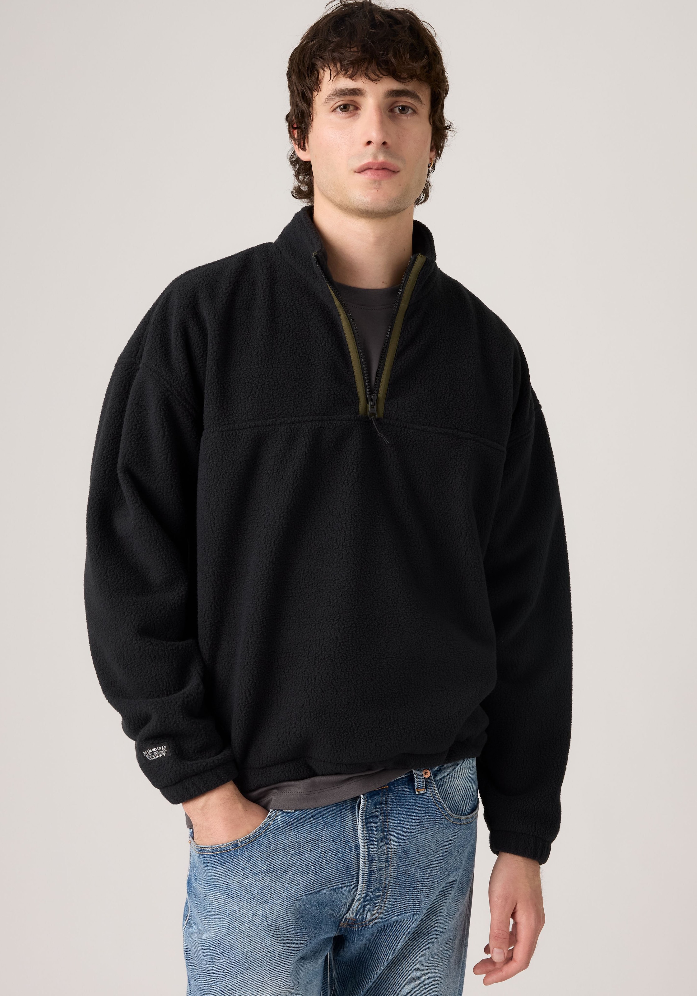 Levi's® Fleecepullover »REDWOOD HALF ZIP«, Saumabschluss mit Tunnelzug
