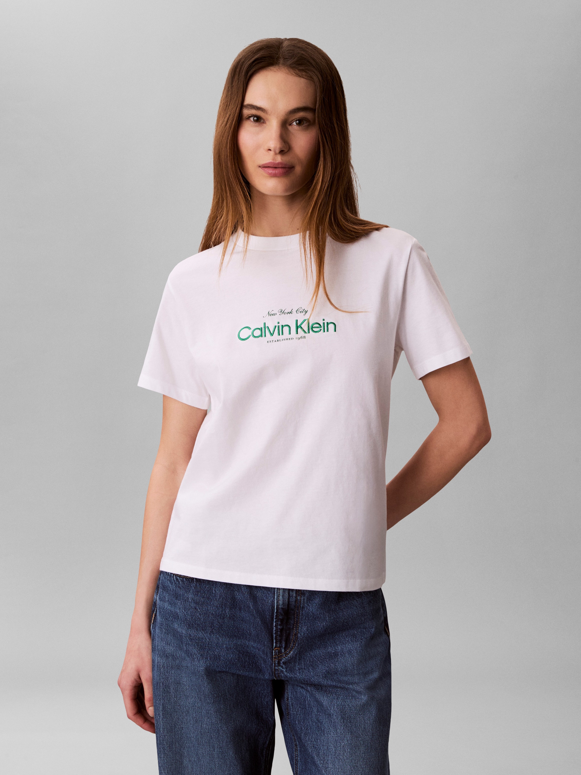 Calvin Klein Jeans T-Shirt Regular fit, mit Logoschriftzug günstig online kaufen
