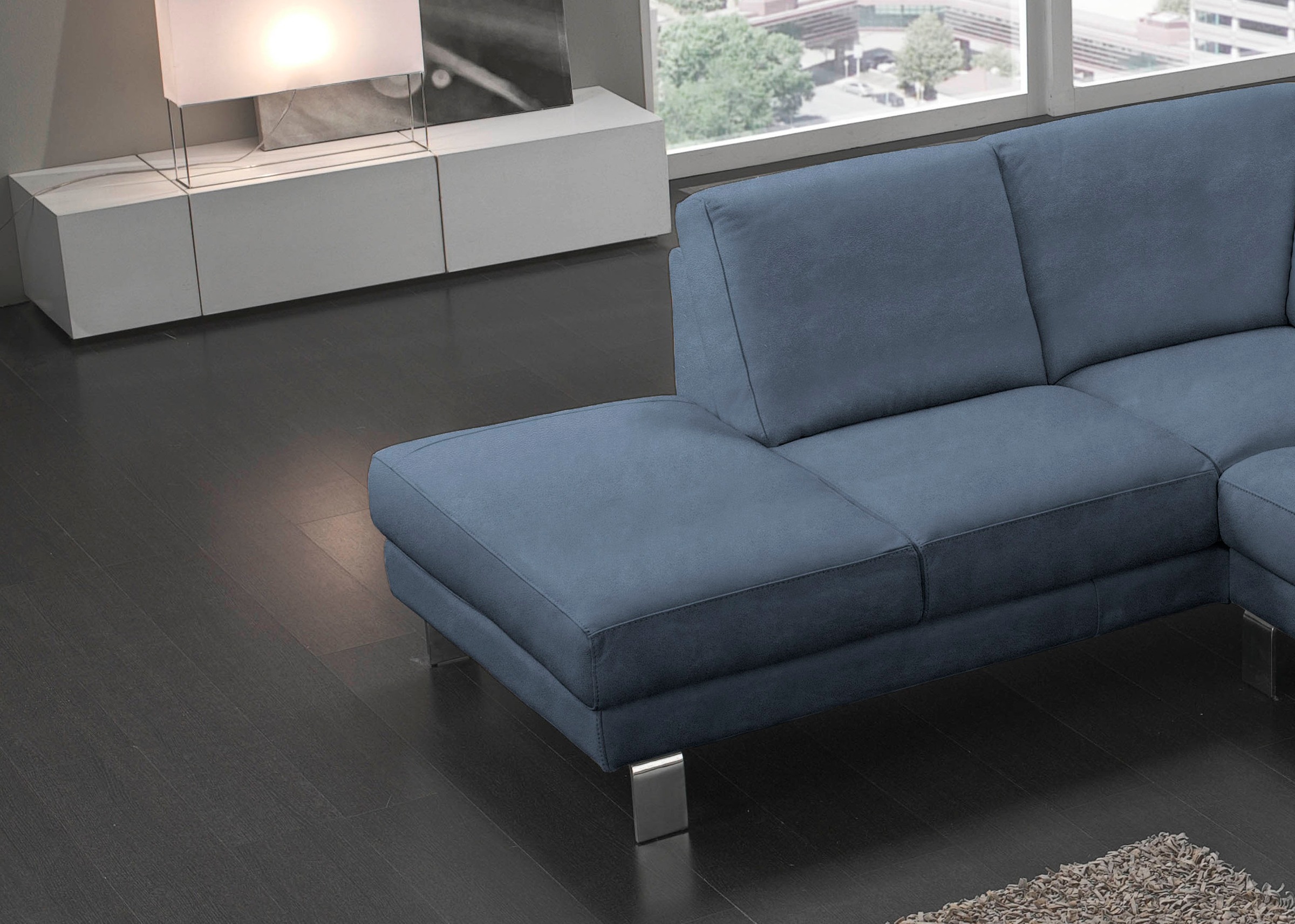 Egoitaliano Ecksofa »Shakira, Design und Sitzkomfort auf hohem Niveau, tolle Details«, mit Ottomane, L-Form, elegante Metallfüße