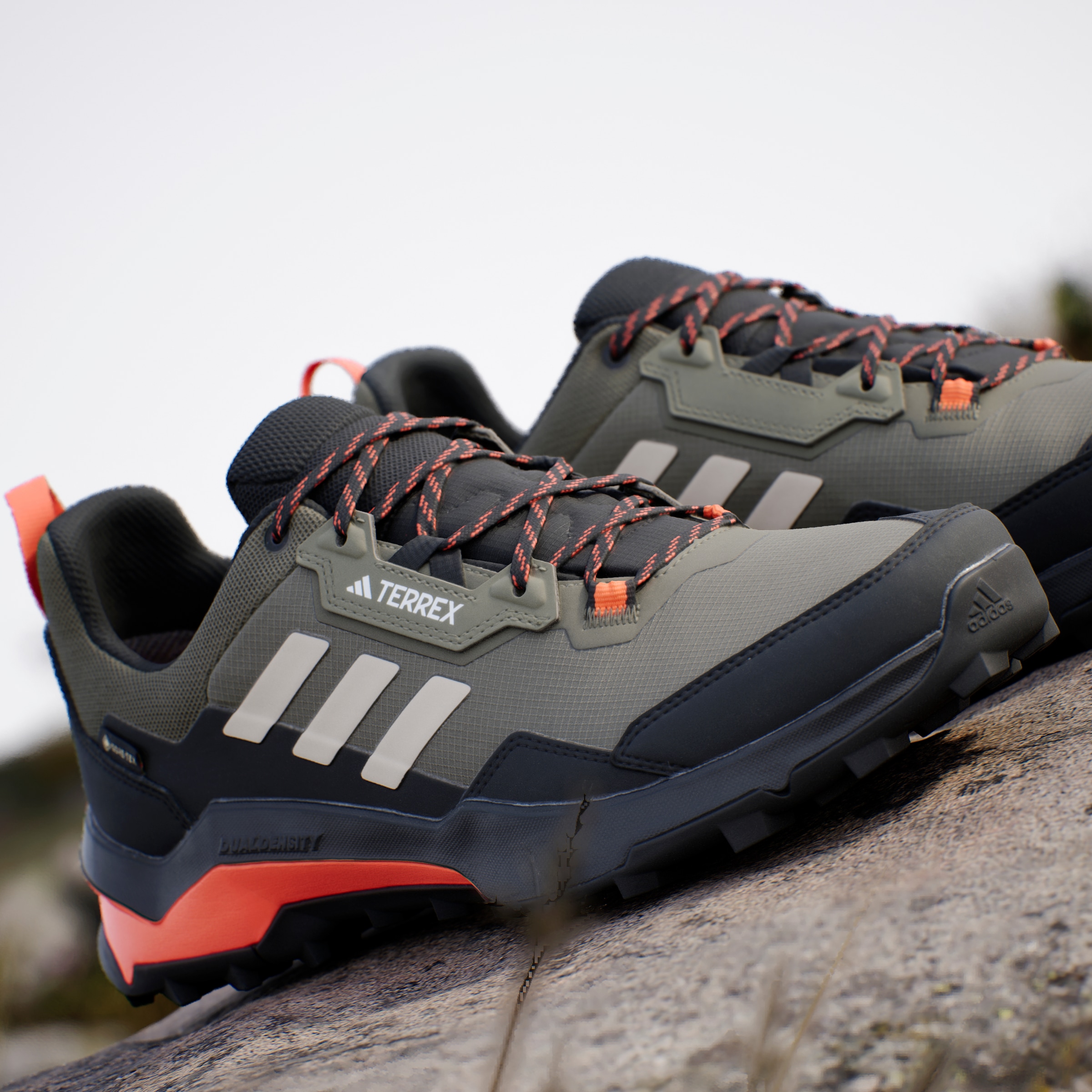 adidas TERREX Wanderschuh »TERREX AX4 GORE-TEX«, wasserdicht