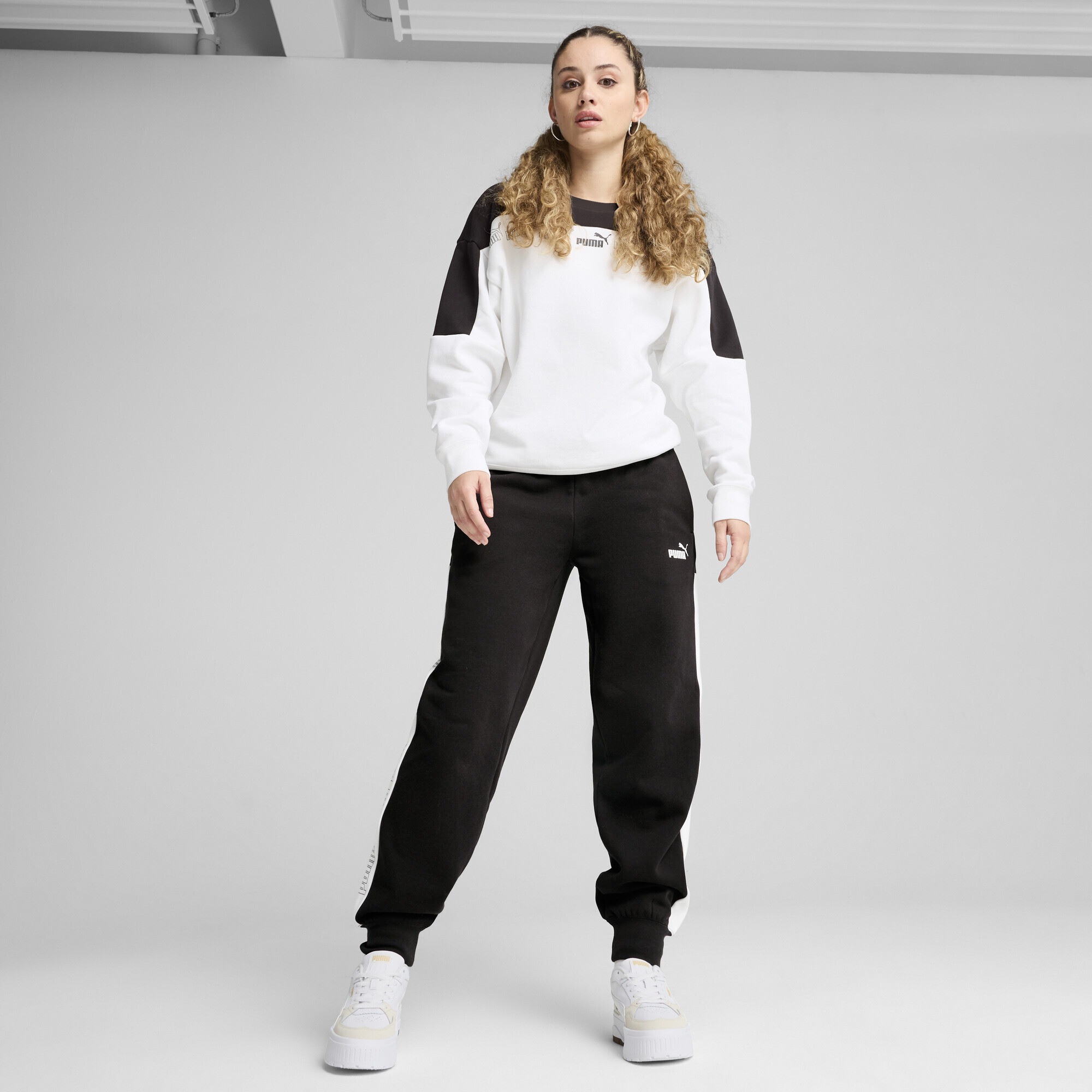 PUMA Sporthose »Around The Block Jogginghose Damen«