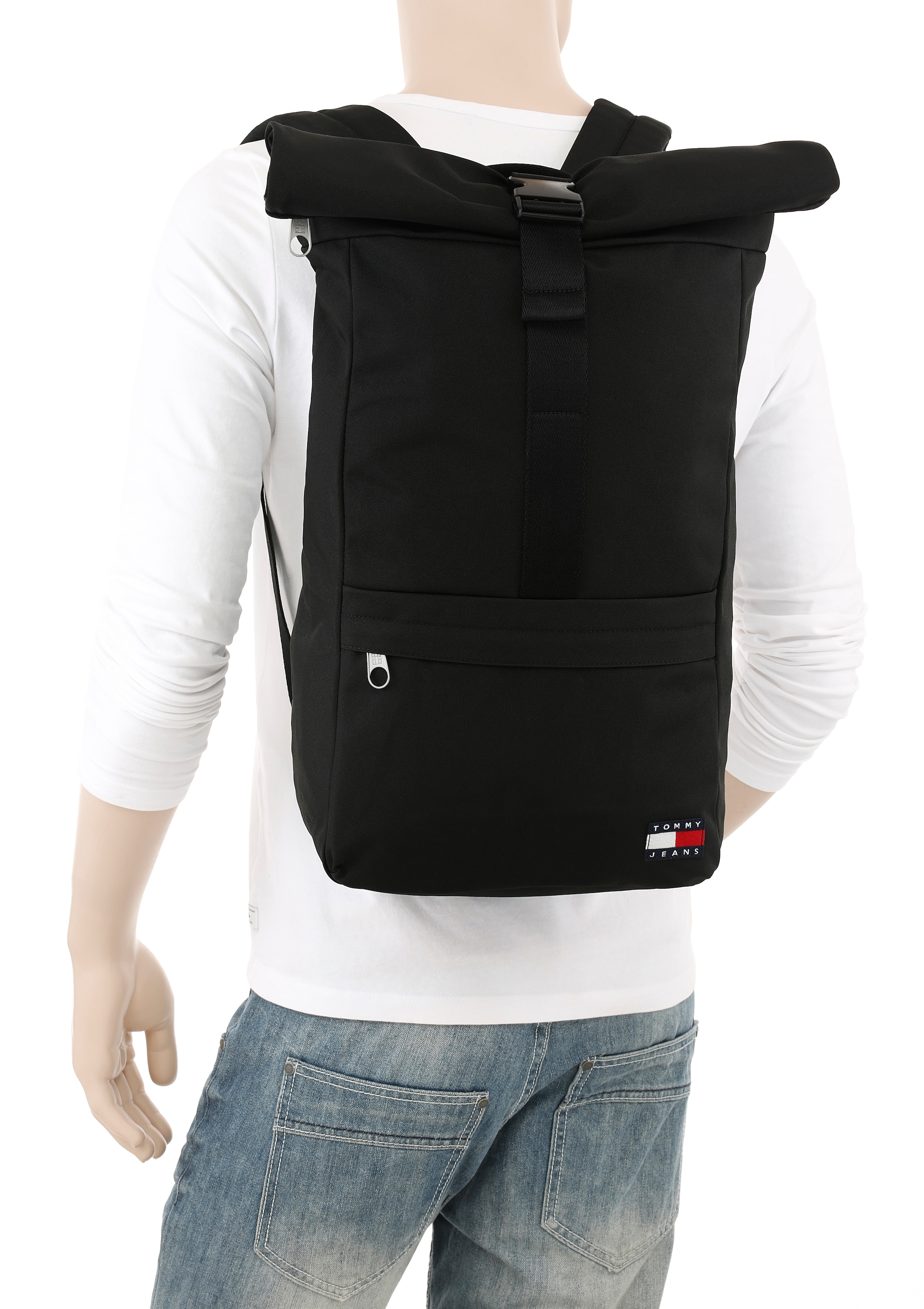Tommy Jeans Rucksack »TJM ESS DAILY ROLLTOP BACKPACK«, Freizeitrucksack, Rolltop-Rucksack mit Label