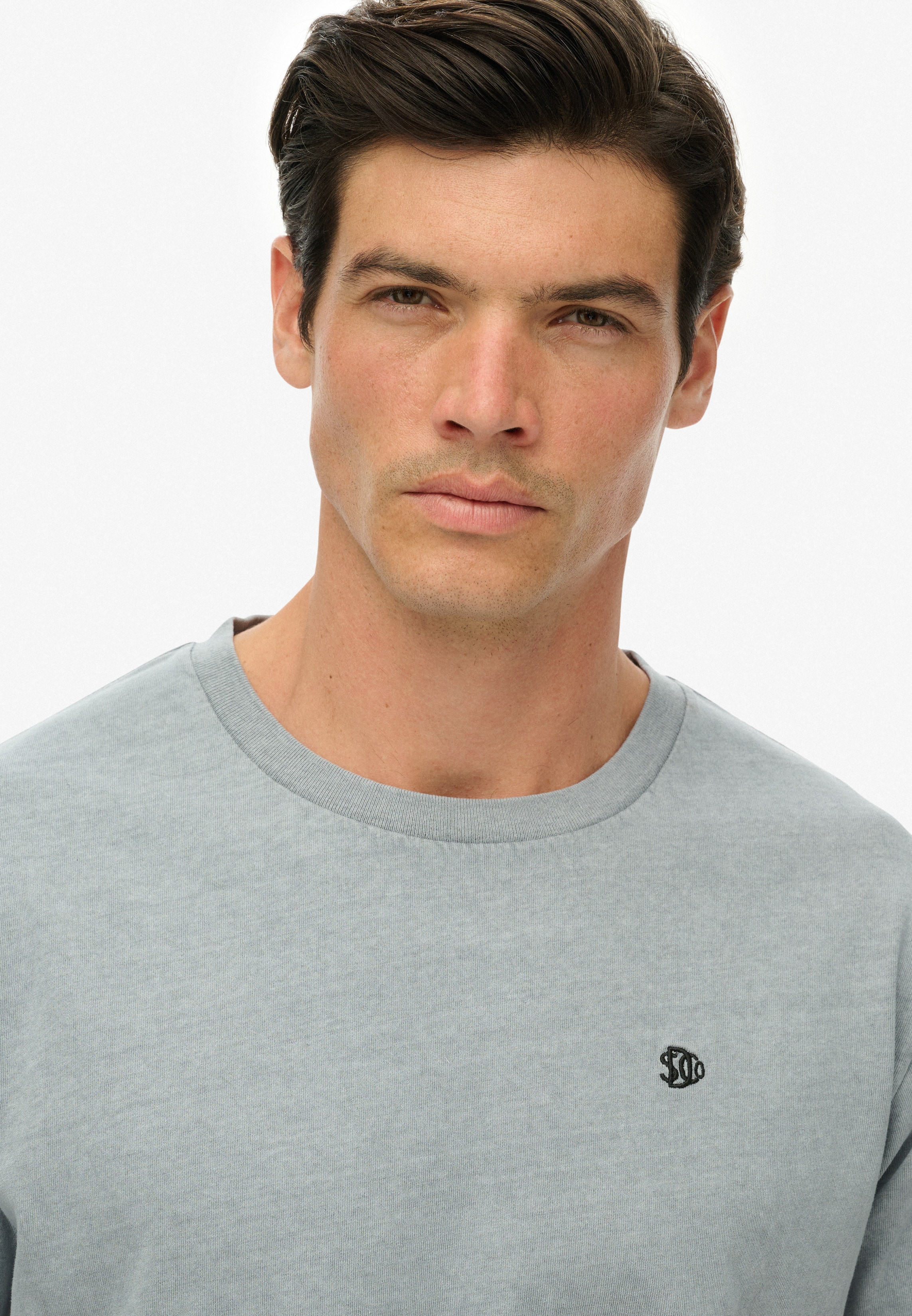 Thumbnail - Superdry Rundhalsshirt "ESSENTIALS RELAXED TEE"