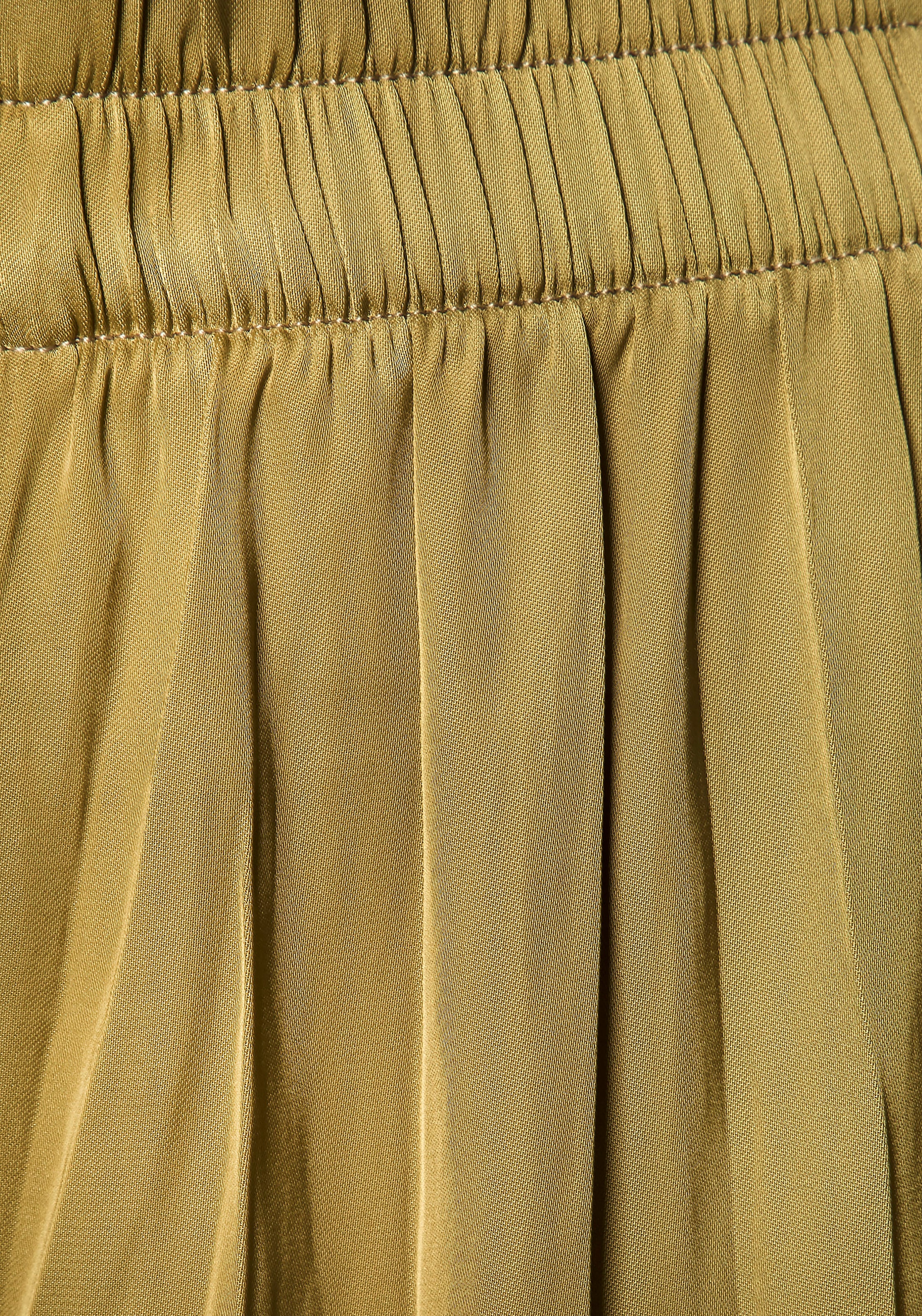 LASCANA Palazzohose »mit weiten, plissierten Hosenbeinen«  mit Plisseefalten, leichte Satinqualität, luftige Sommerhose, elegant