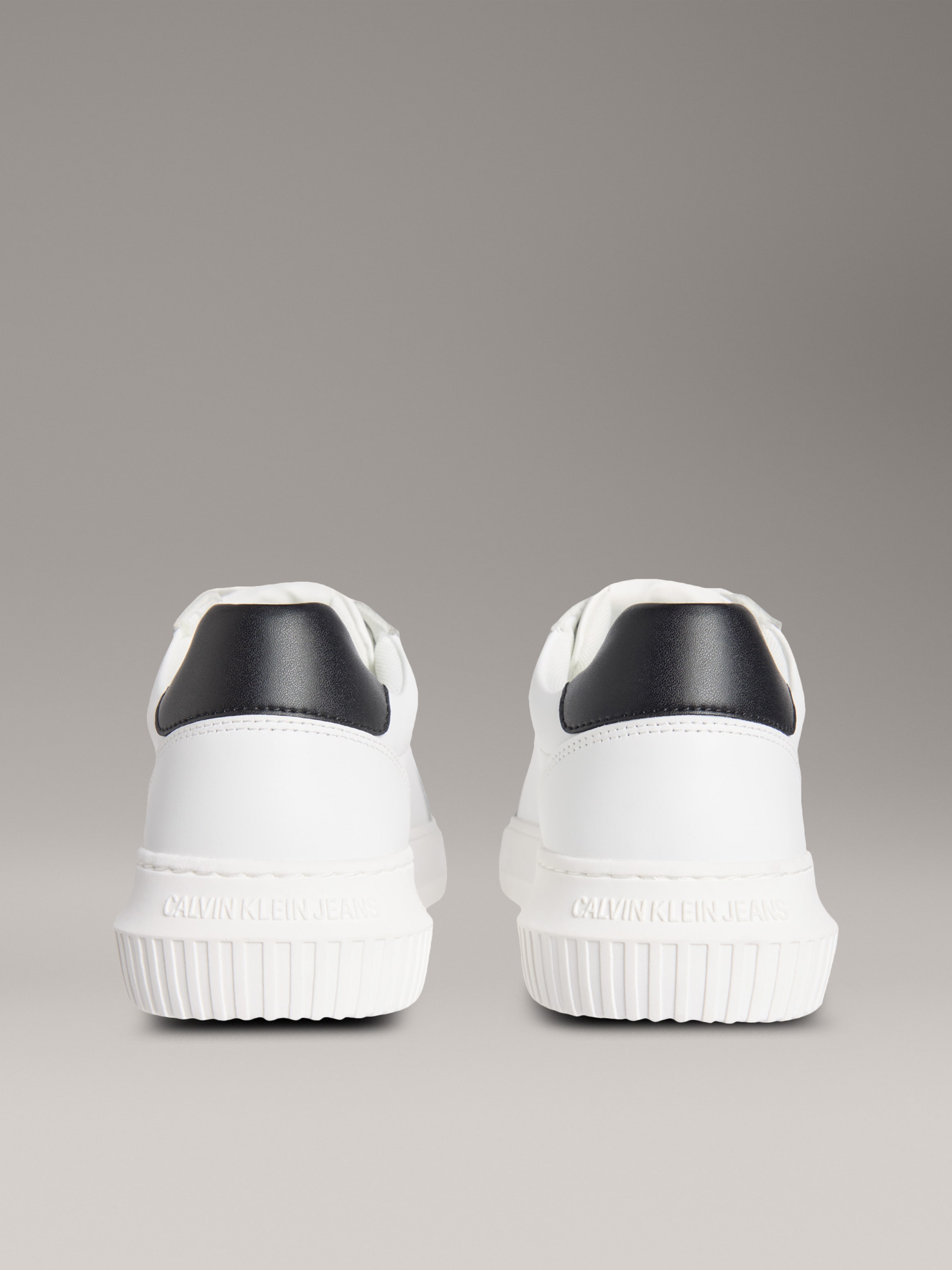 Calvin Klein Jeans Sneaker »CHUNKY CUPSOLE MONO LTH«, Schnürschuh, Halbschuh, Freizeitsneaker mit seitlichem Logo