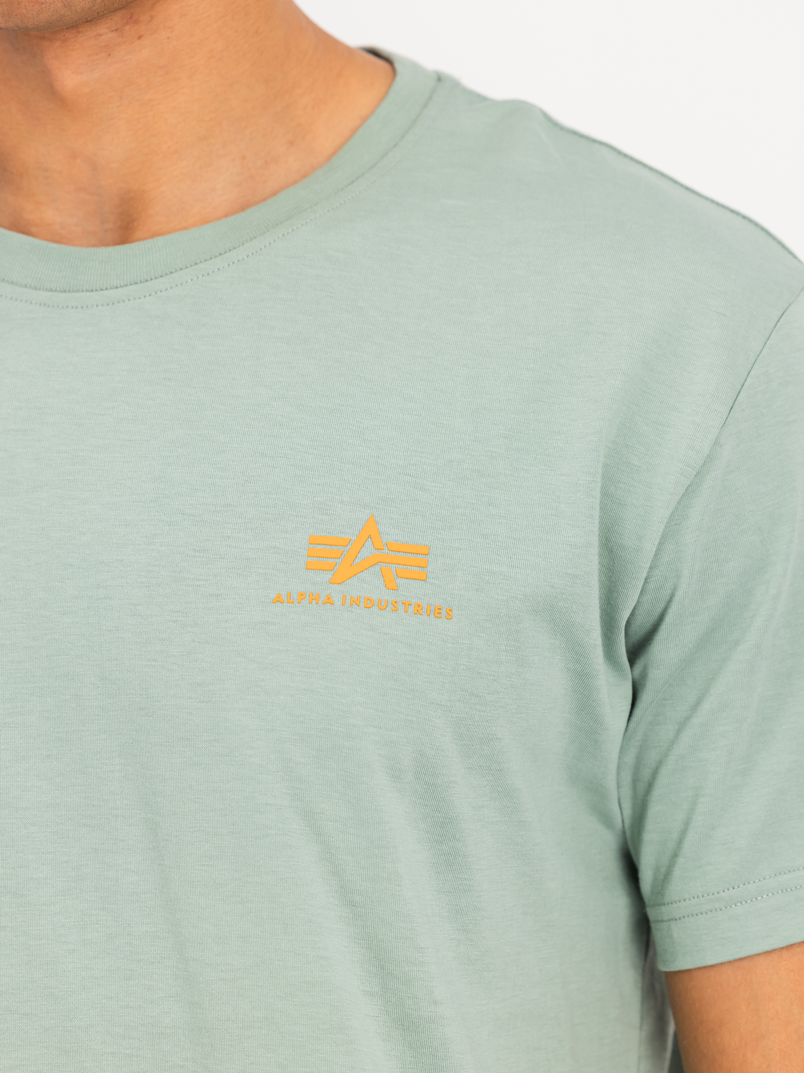 Thumbnail - Alpha Industries Rundhalsshirt "Backprint T"