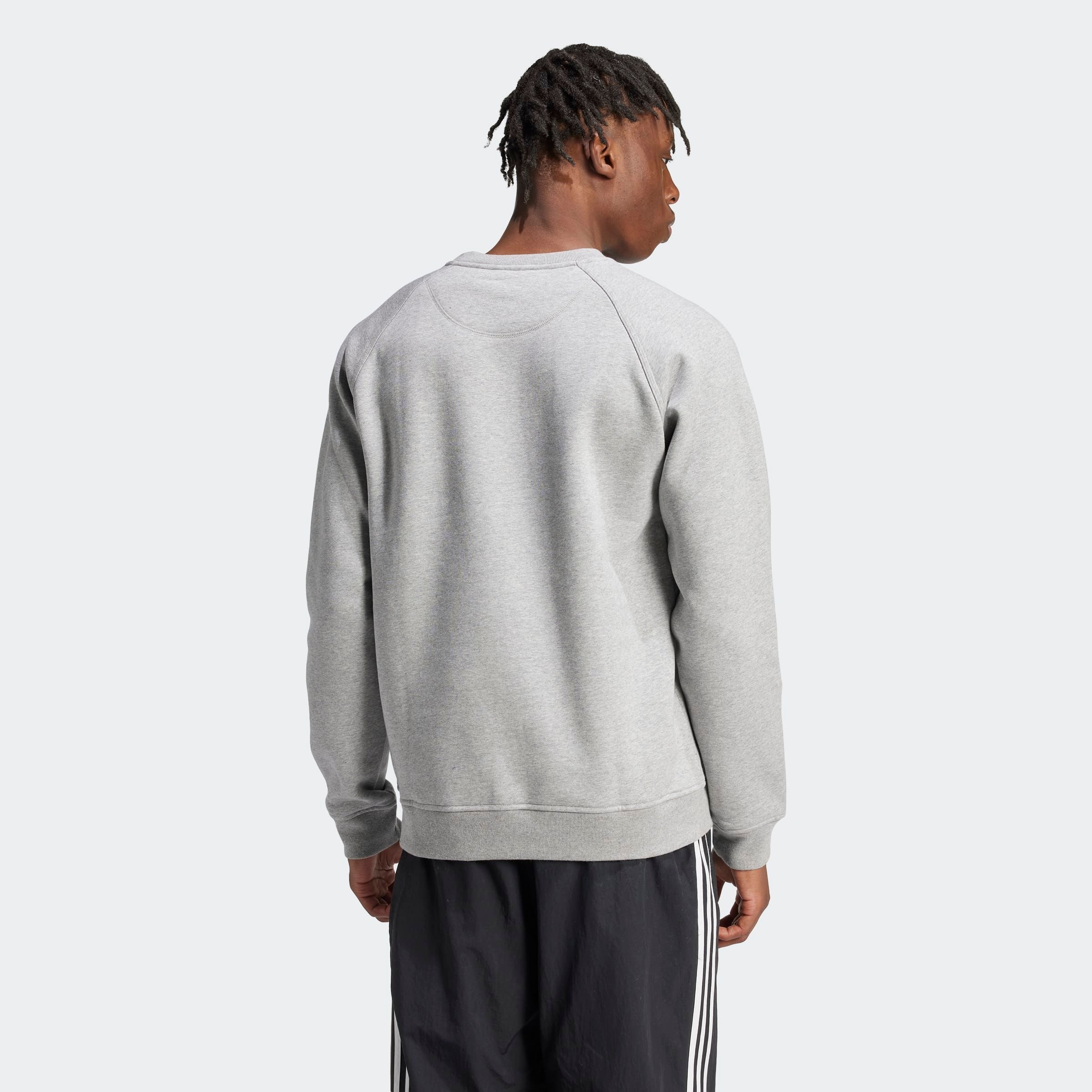 adidas Originals Sweatshirt »ESS CREW«, Essentials Pullover, weiche Innenseite