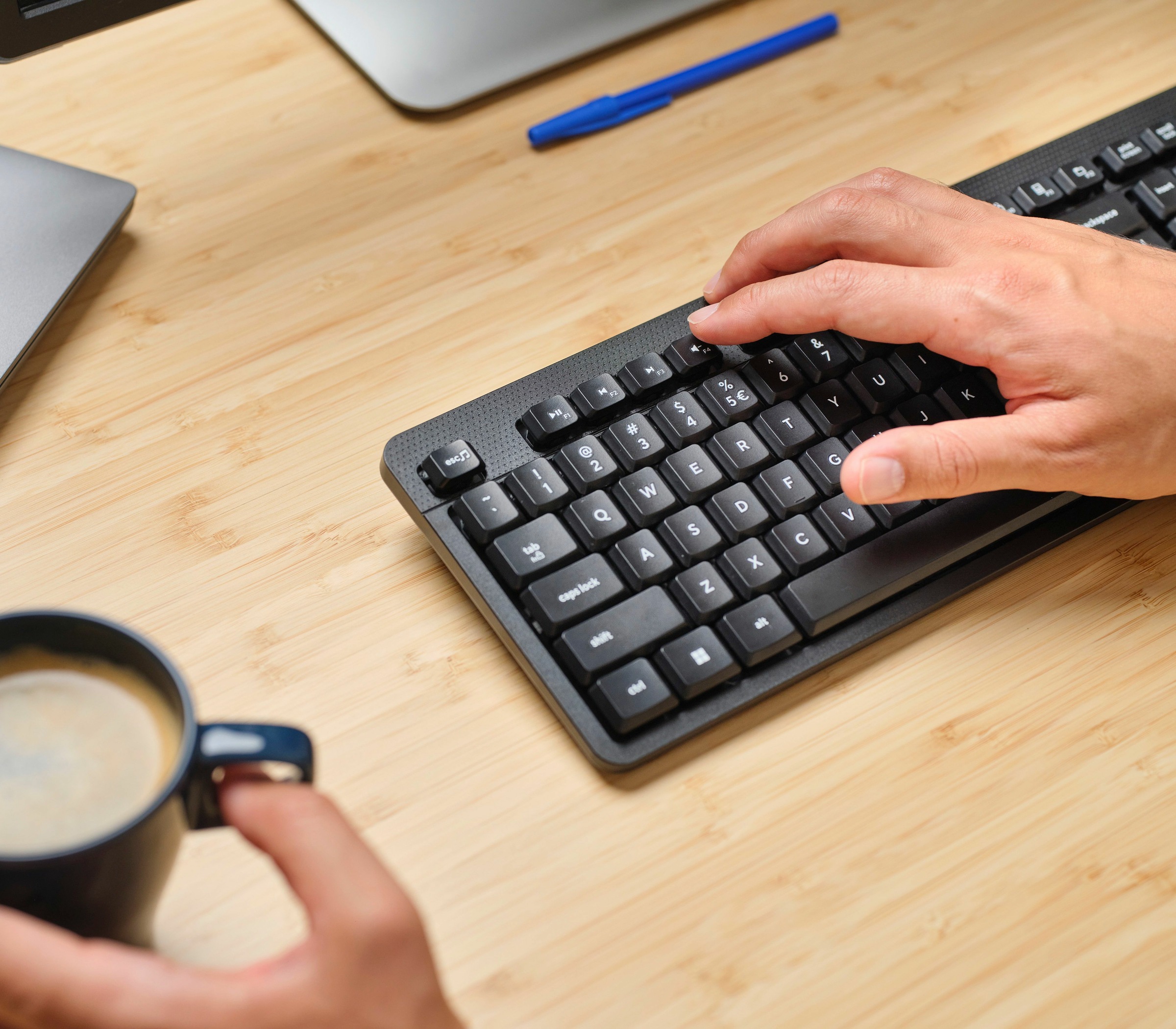 Trust Wireless-Tastatur »Ody II« (Fn-Tasten | Multimedia-Tasten | Windows-Sperrtaste | Ziffernblock)