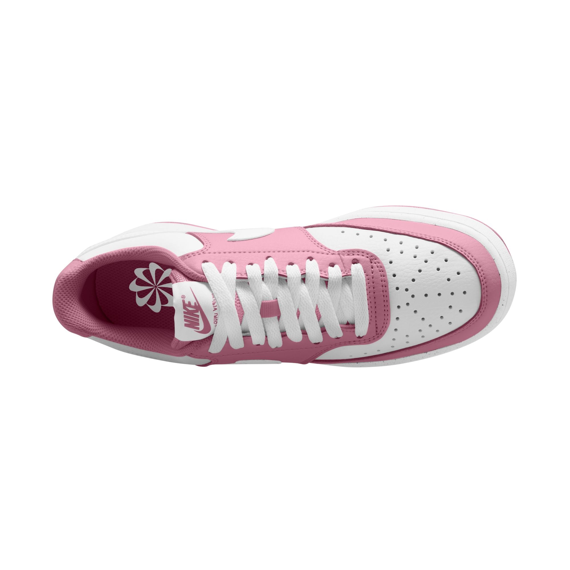 Nike Sportswear Sneaker »Court Vision Low Next Nature«  Design auf den Spuren des Air Force 1