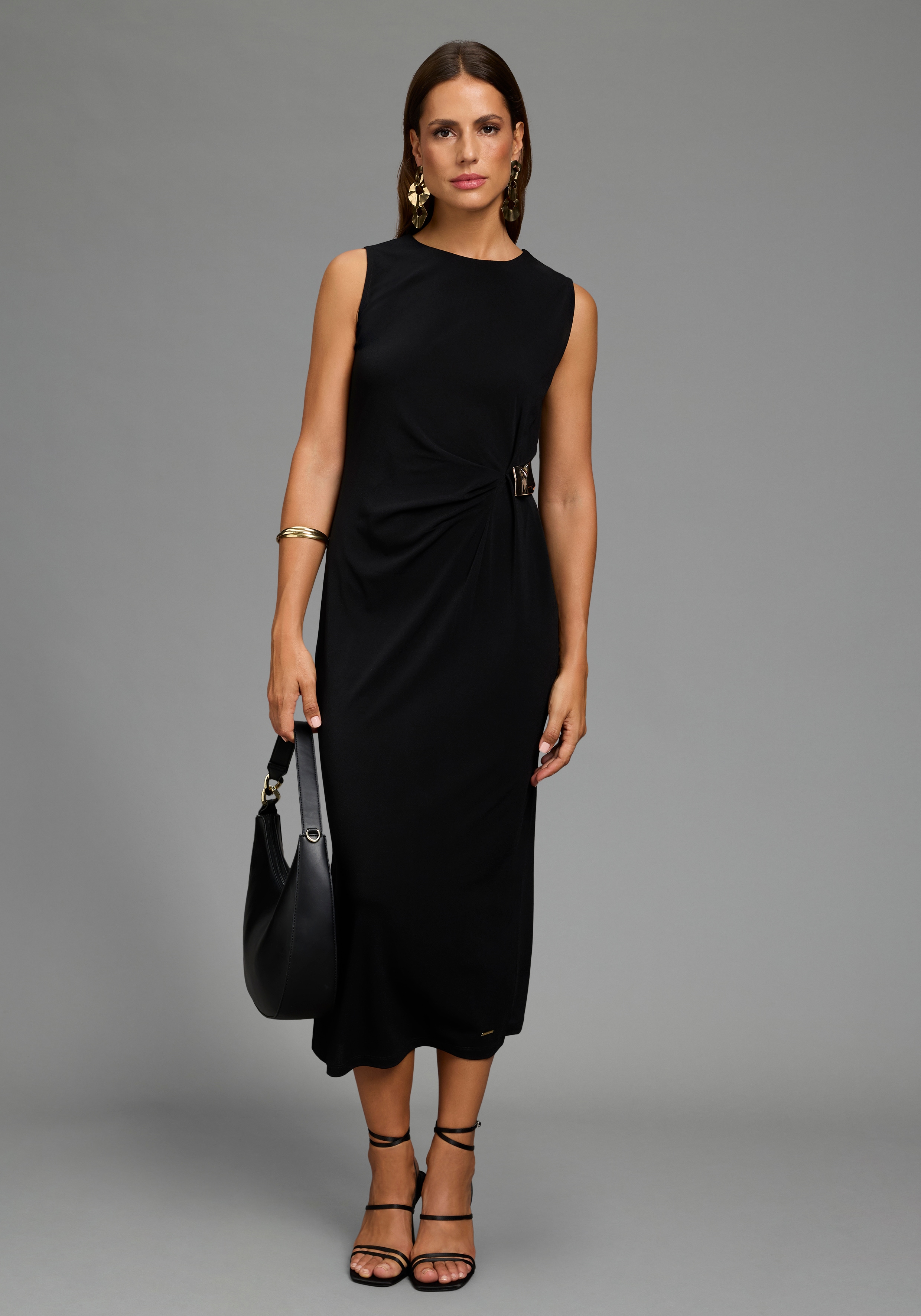 Laura Scott Abendkleid "mit Schmuck-Element" aus weicher Stretchware, figurbetonte Passform, knöchelfrei