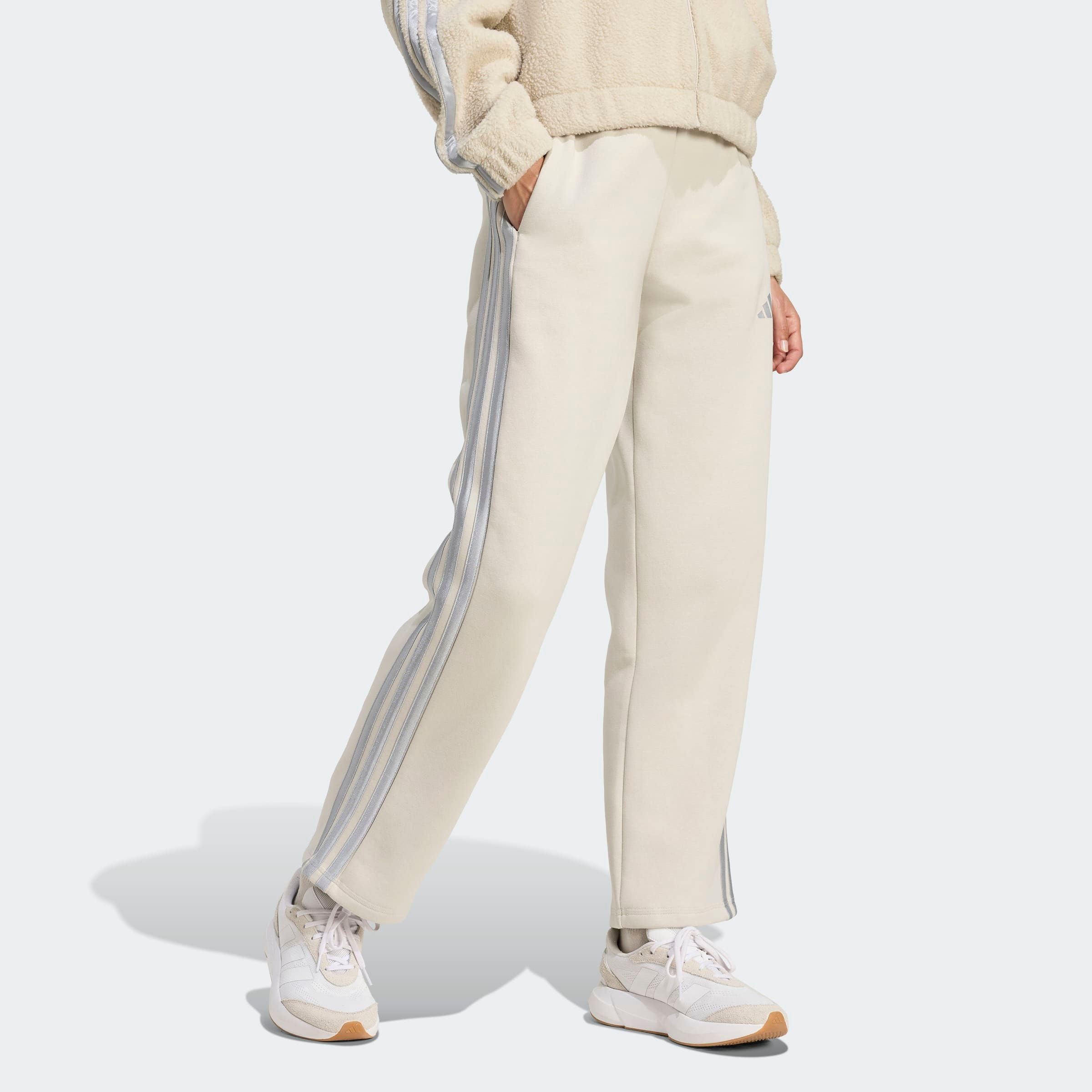 adidas Sportswear Sporthose "HOLIDAY 3-STREIFEN FLEECE- MIT OFFENEM SAUM" günstig online kaufen