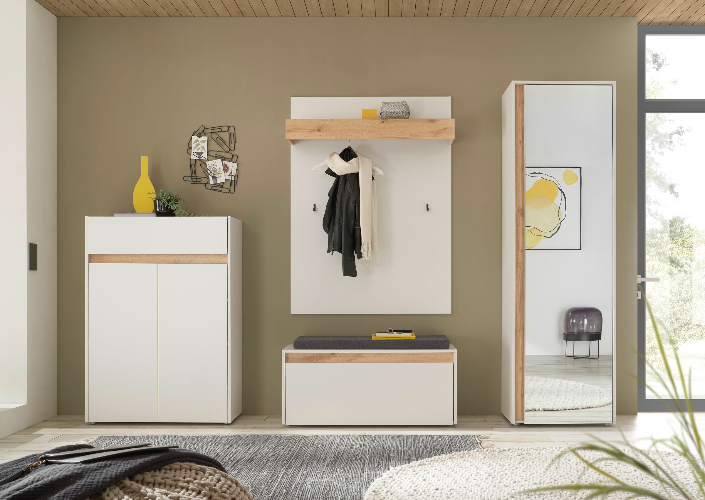 INOSIGN Garderoben-Set »City/Giron, moderne Garderobe, viel Stauraum, ca. 24 Schuhe«, (Set, 4 St.), enthält Schrank, Paneel, Schuhschrank & Garderobenbank mit Sitzkissen