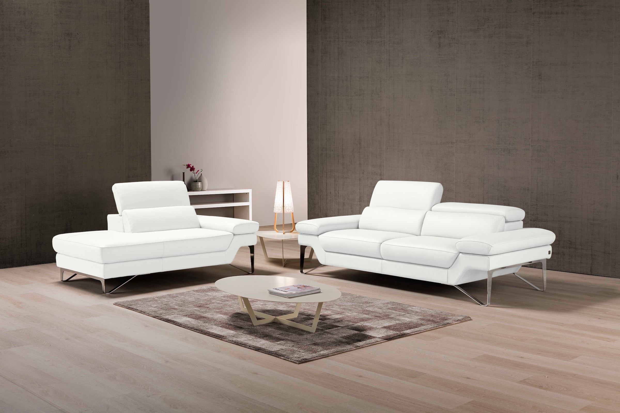Egoitaliano Polstergarnitur "Princess Design und Sitzkomfort im Einklang, bequem und hochwertig" Set aus 2,5 Sitzer und freitehende Ottomane, Kopfstützen verstellbar