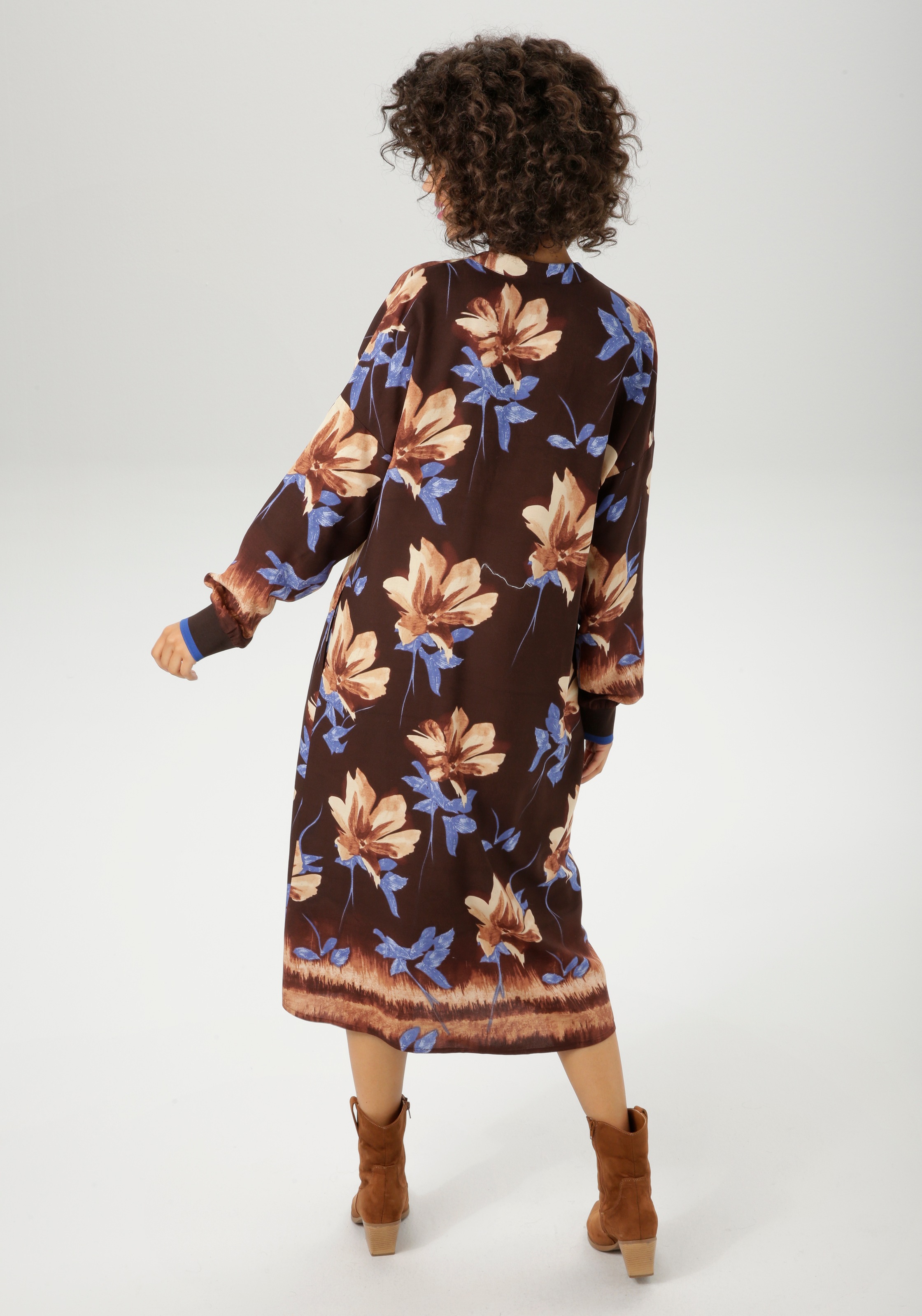 Aniston CASUAL Blusenkleid, mit großflächigem Blumendruck und Bordüre - NEUE KOLLEKTION