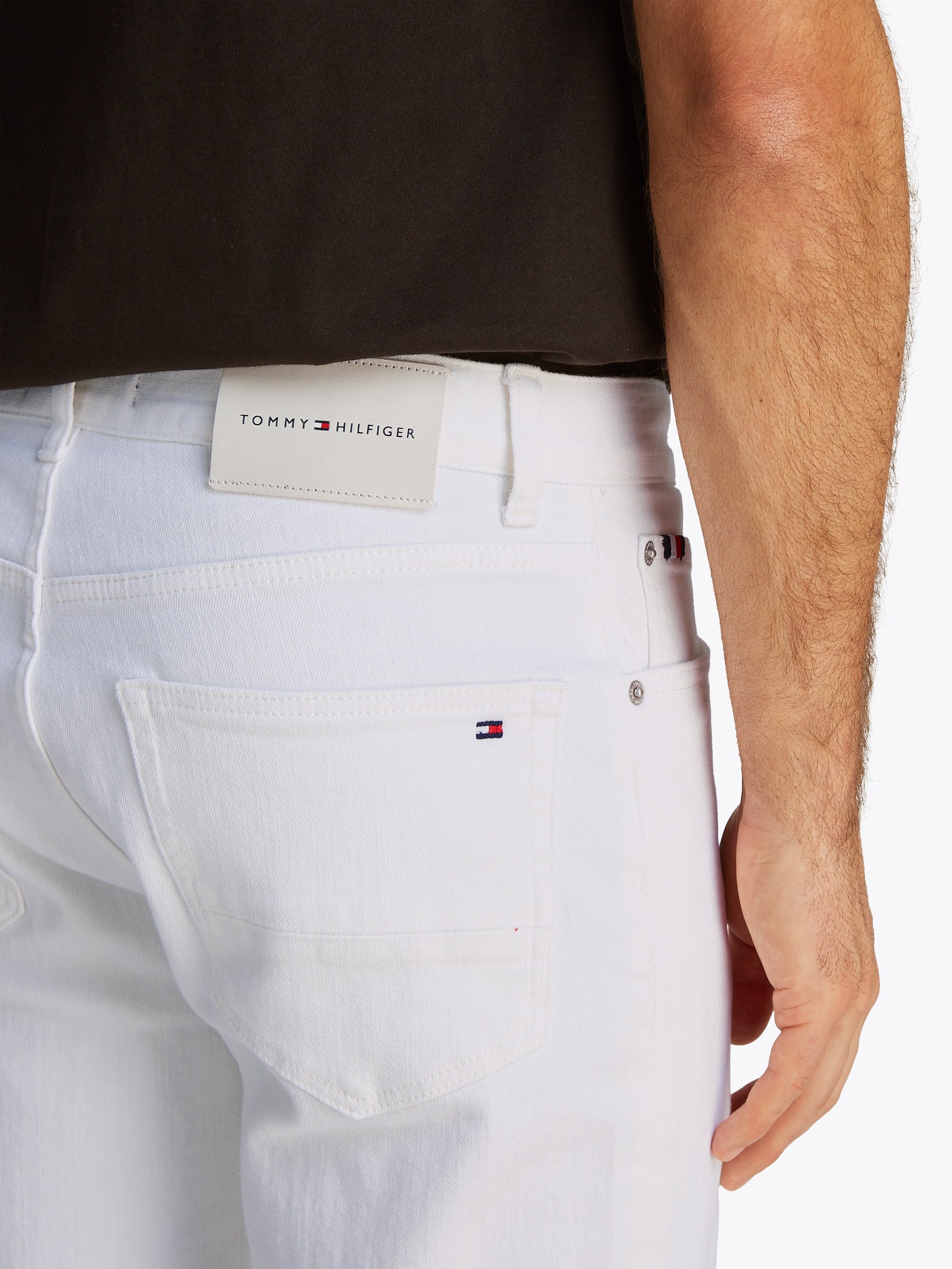 Tommy Hilfiger Straight-Jeans "STRAIGHT DENTON" in hellblauer Waschung günstig online kaufen