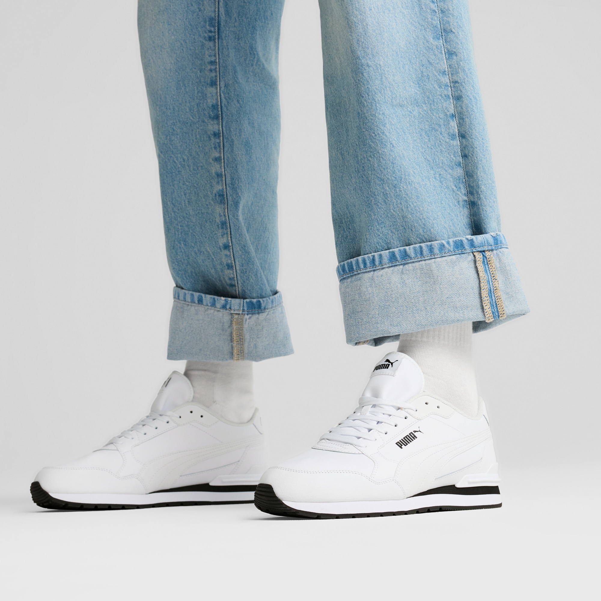 PUMA Sneaker »ST RUNNER V4 L«  mit weichem Lederobermaterial, mit SOFTFOAM+ Einlegesohle
