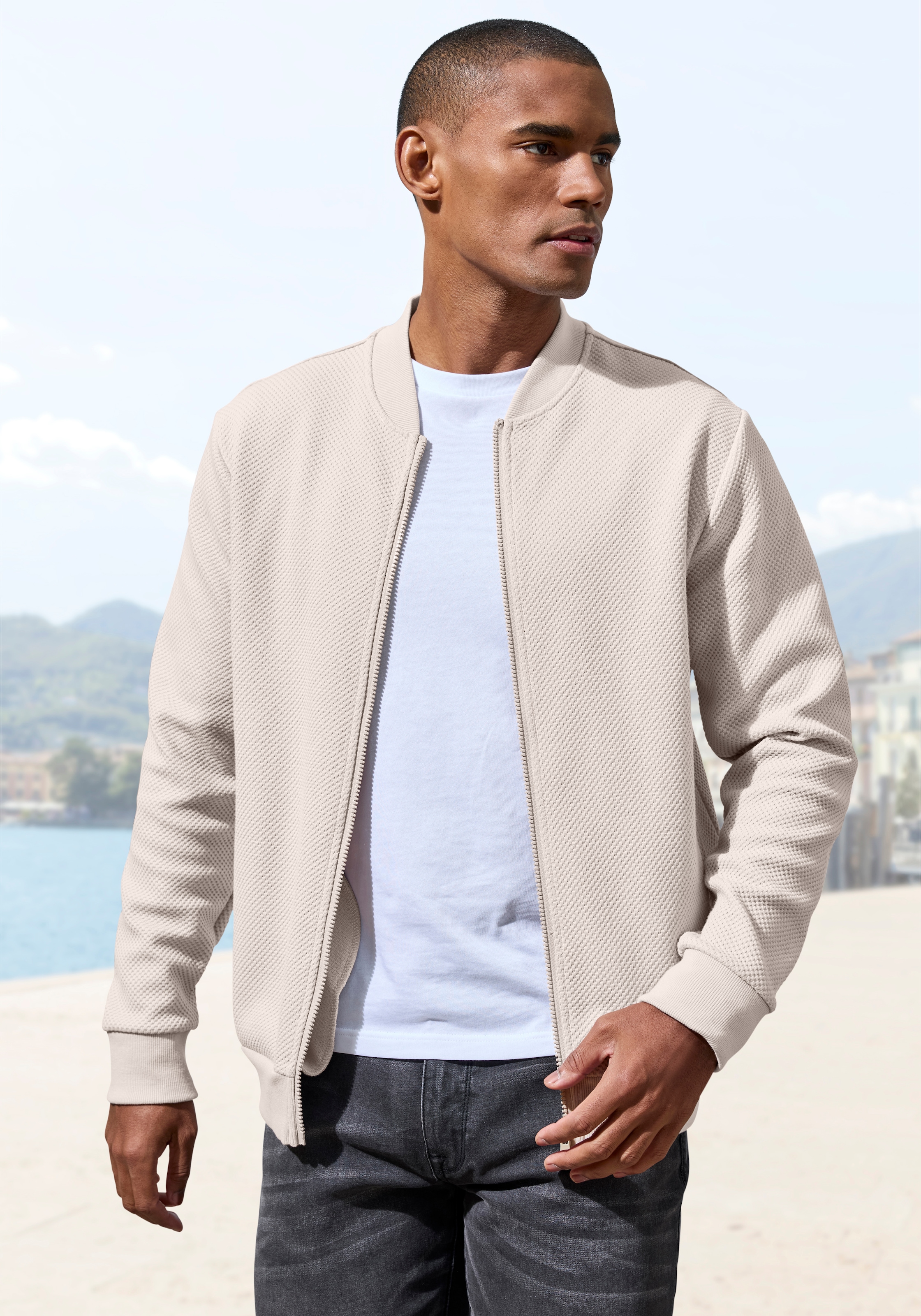 John Devin Sweatjacke »aus Struktur-Qualität, relaxed fit« in Struktur-Qualität, mit Reißverschluss