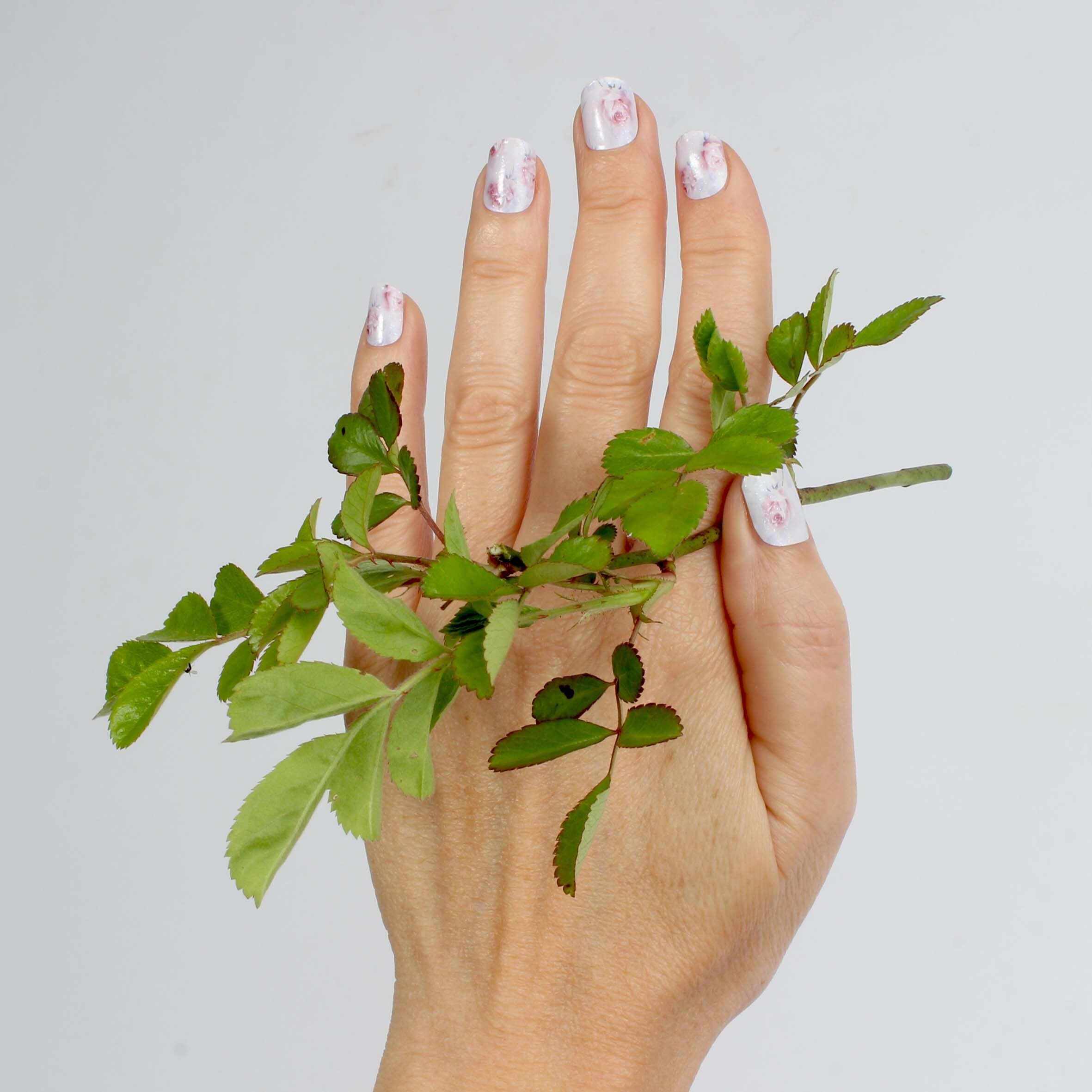 Vargu Nageldesign Zubehör »flower mood«, aus zertifizierter Produktion (SGS / SEDEX) und Material (FSC)