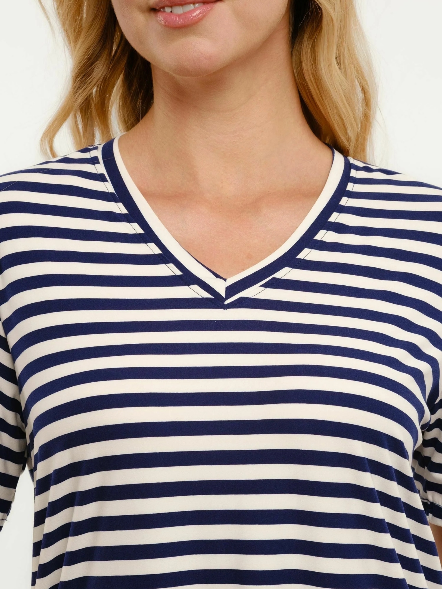 Liberté Essentiel Jerseykleid »Liberté Essentiel Dress ALMA«