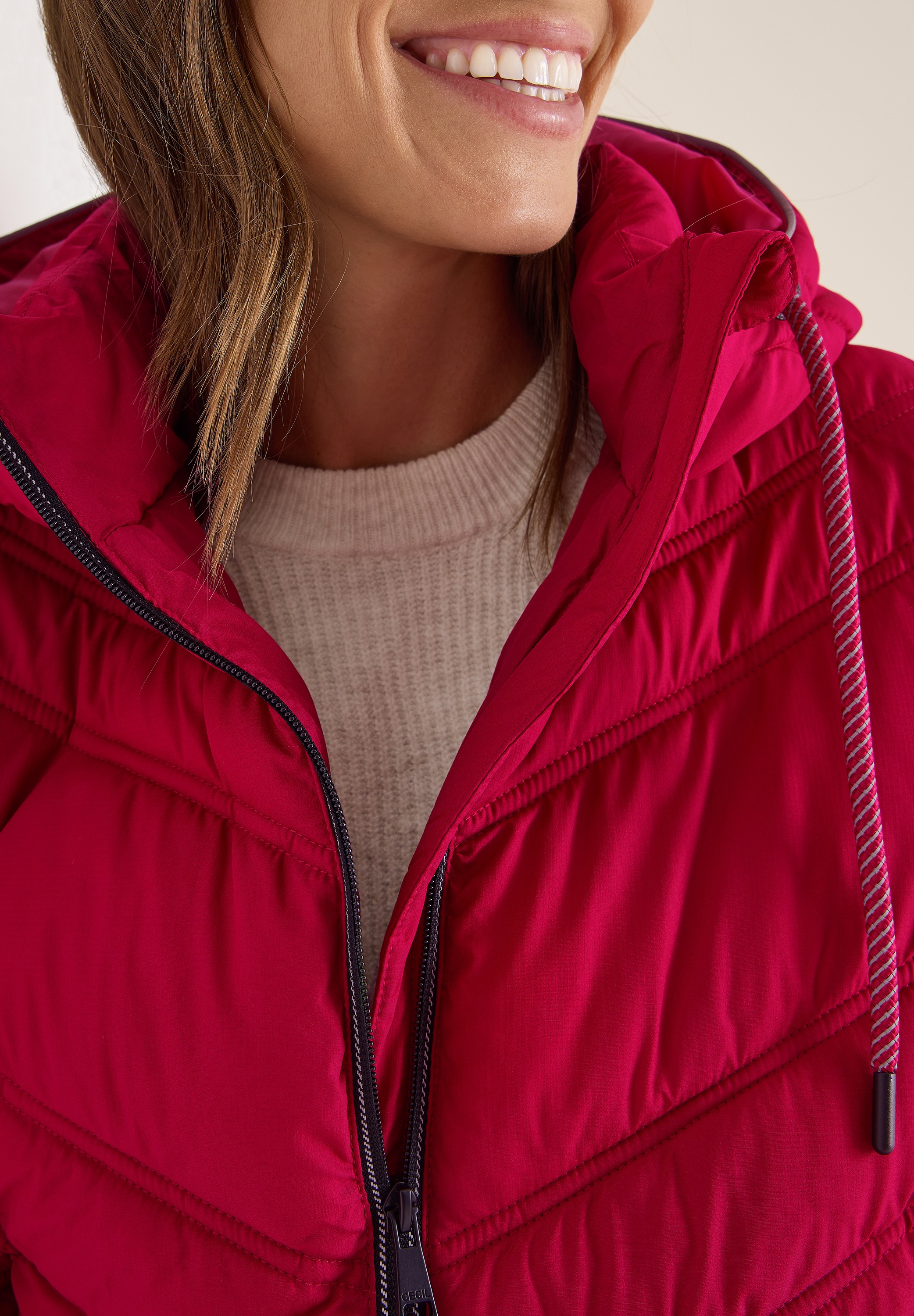 Thumbnail - Cecil Steppjacke mit Kapuze mit Kapuze