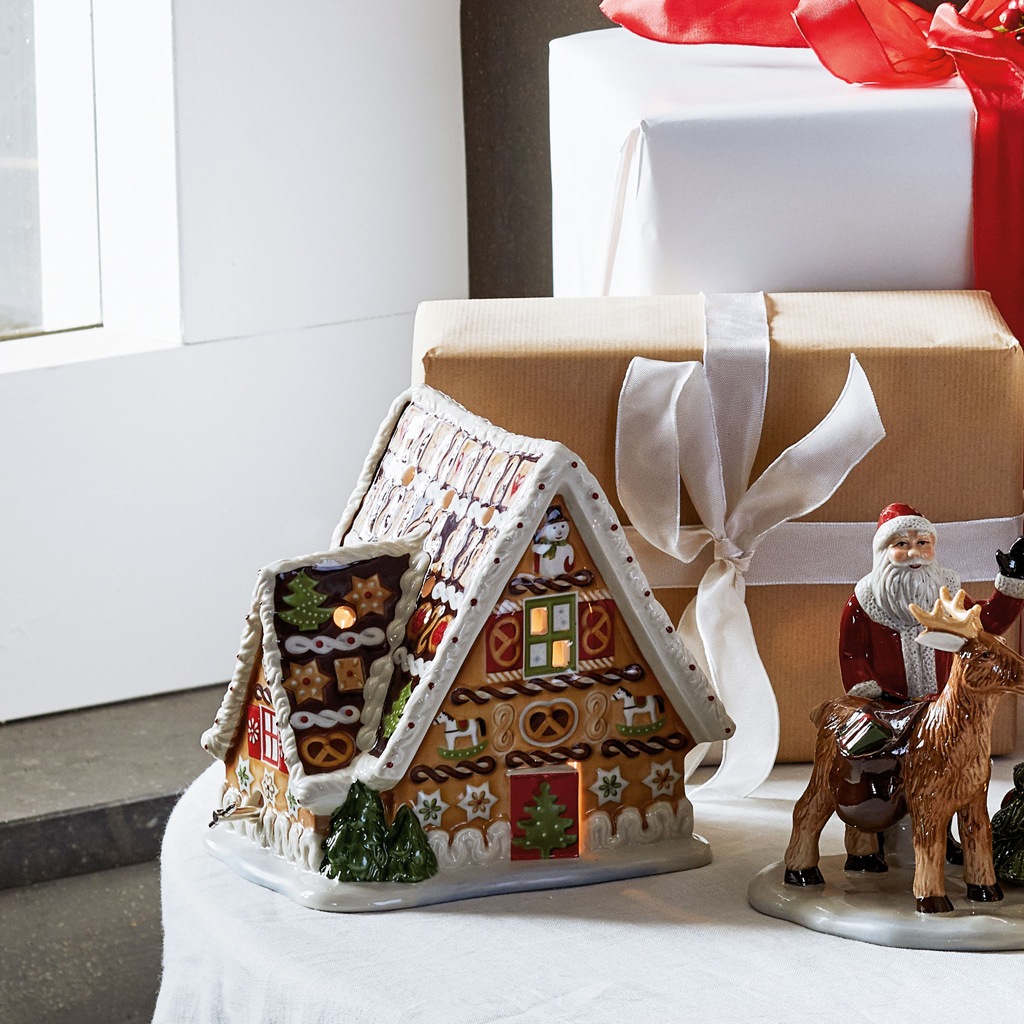 Villeroy & Boch Weihnachtsfigur »Lebkuchenhaus mit Spieluhr Christmas Toys bunt«