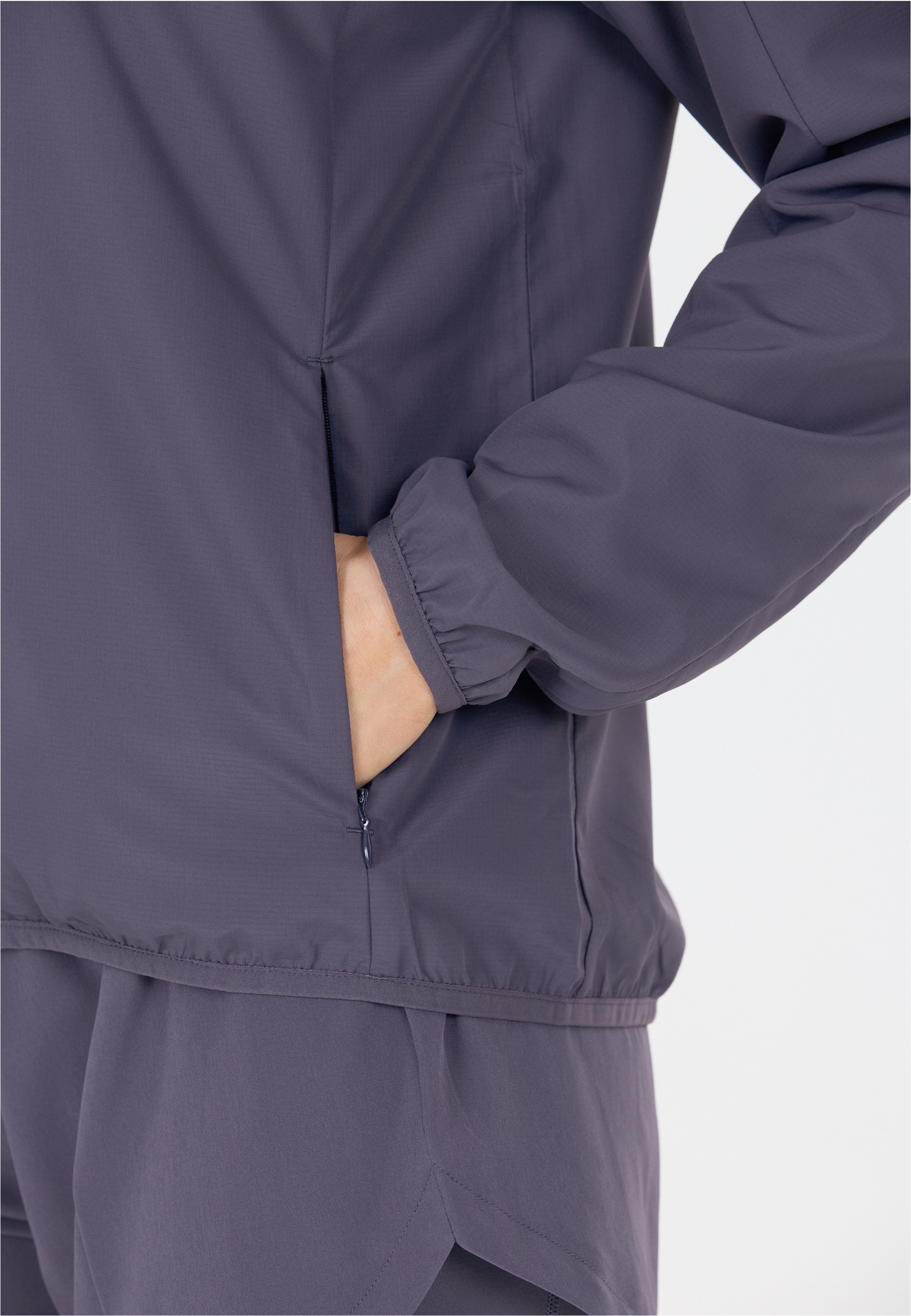 ENDURANCE Laufjacke »Sylen«, Aus leichtem und atmungsaktivem Material