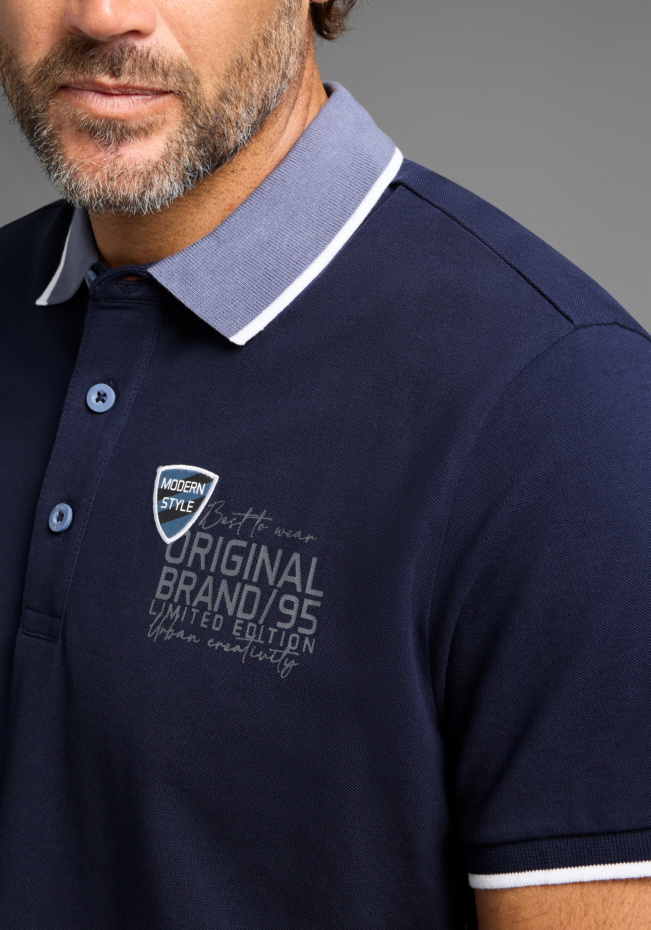 Man's World Poloshirt, mit Brustprint, meliertes Material