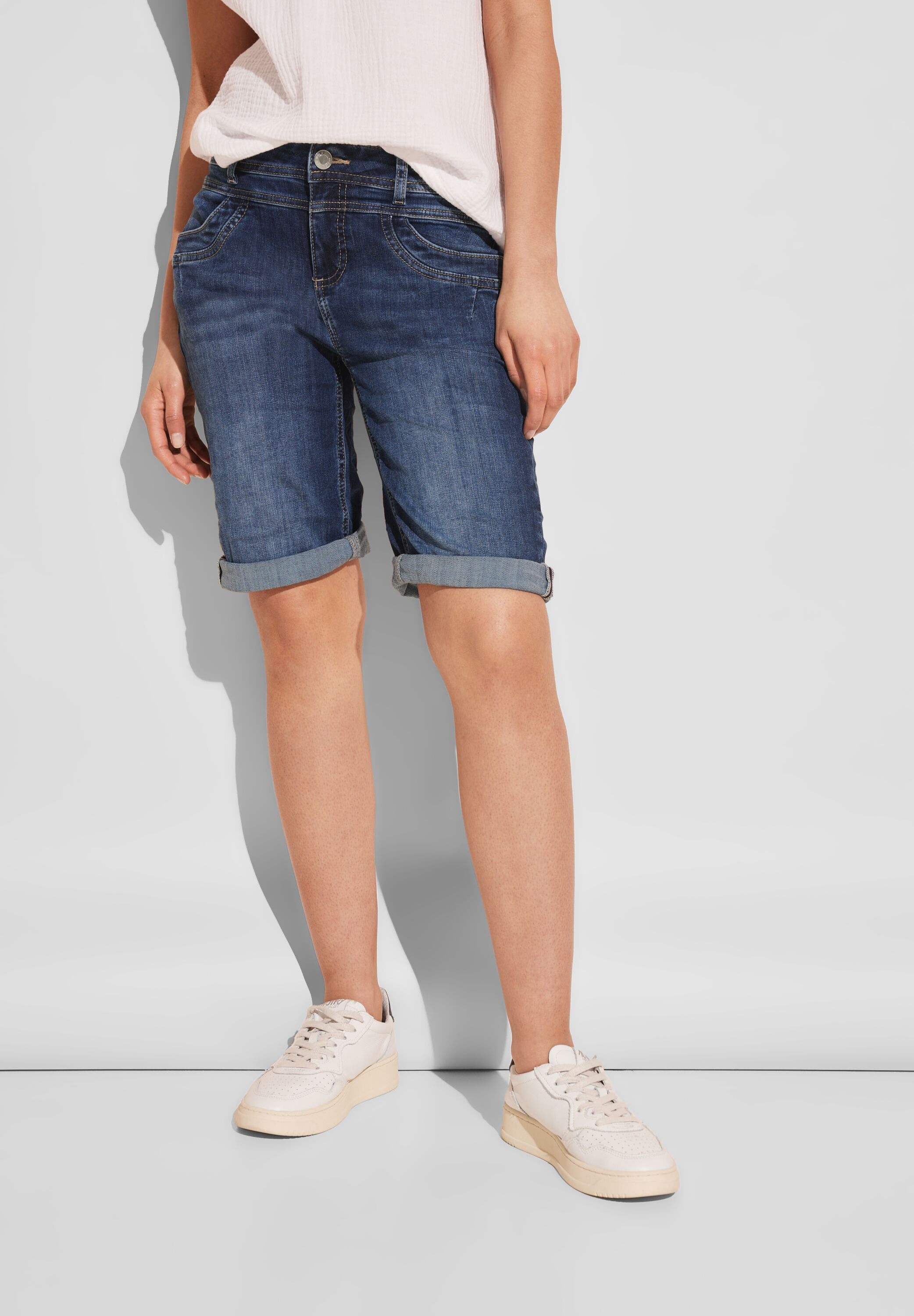 STREET ONE Bermudas "Style Jane", Sommerhose mit Ziernaht günstig online kaufen