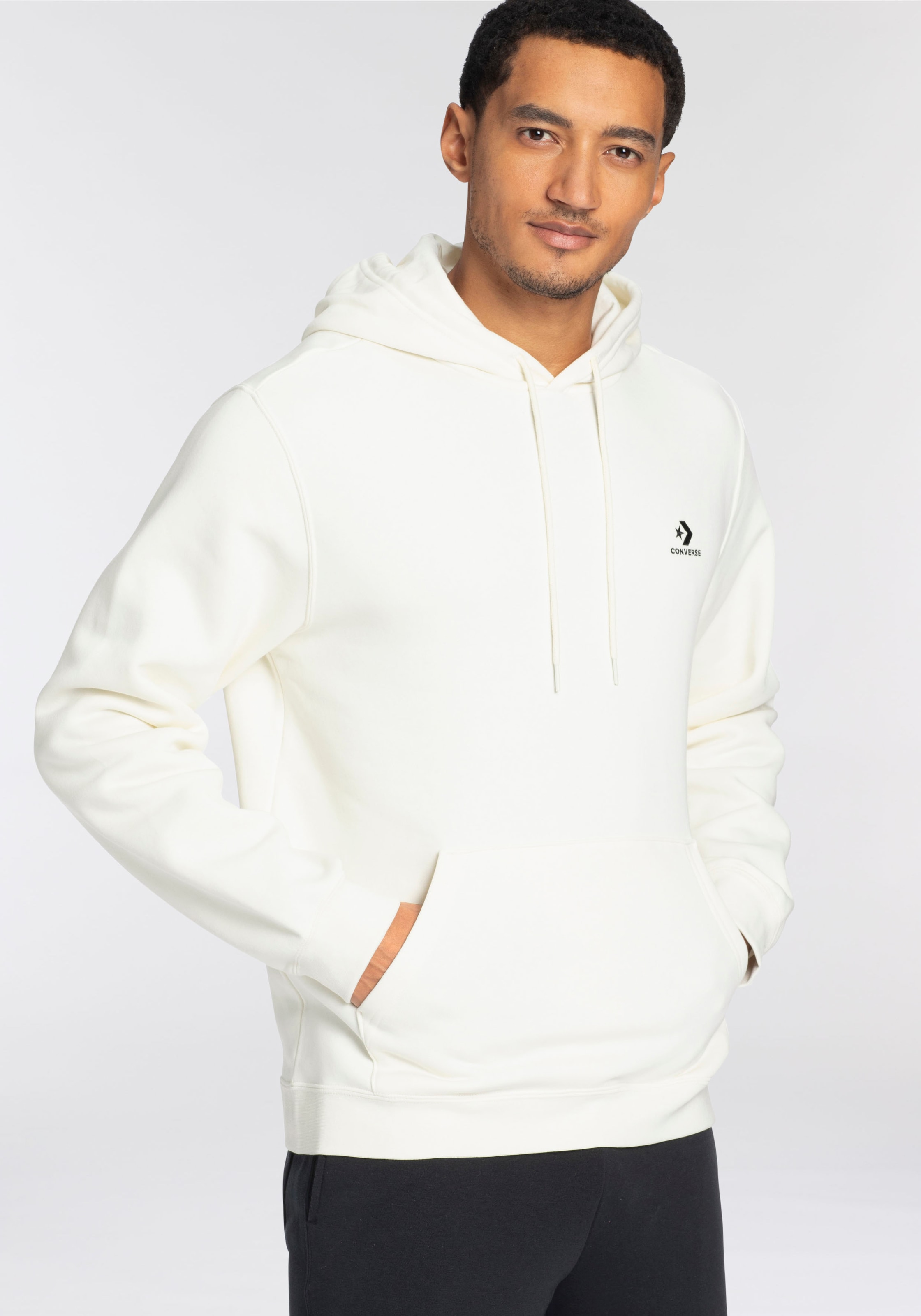 tlg.), Converse Unisex HOODIE«, »EMBROIDERED BACK für | FLEECE kaufen CHEVRON Kapuzensweatshirt BRUSHED STAR (1 BAUR