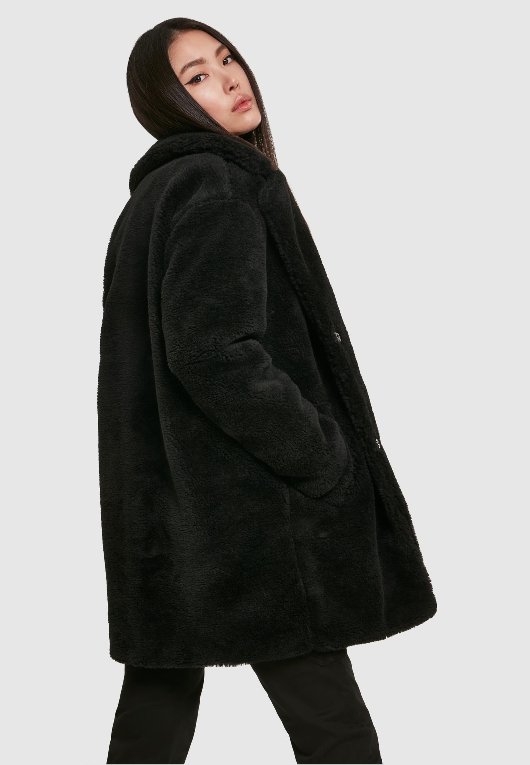 URBAN CLASSICS Parka »Urban Classics Damen Ladies Oversized Sherpa Coat«, (1 St.), ohne Kapuze