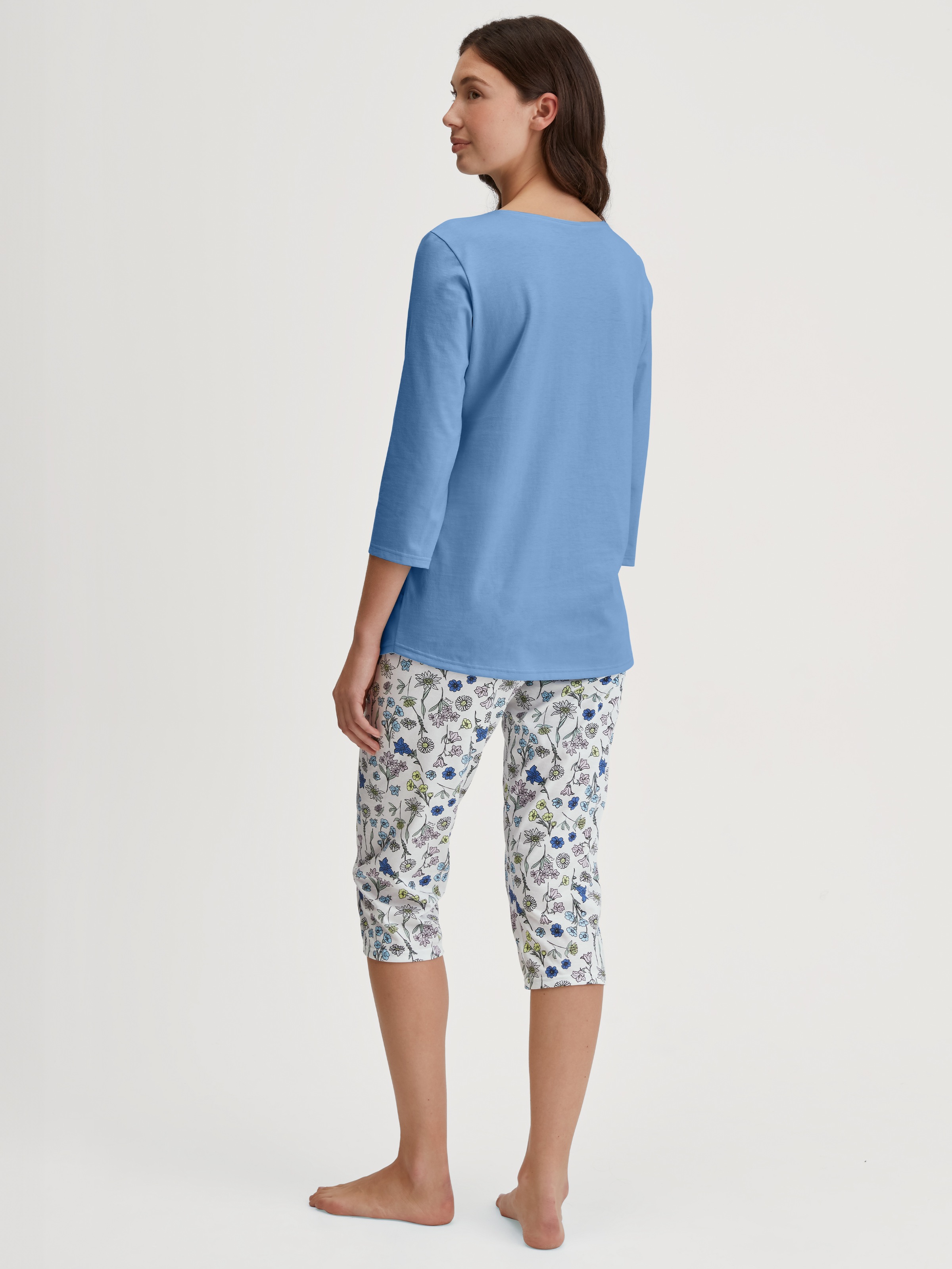 CALIDA Schlafanzug "Graphic Nights" 2 tlg. V-Ausschnitt, Baumwolle, weich, günstig online kaufen