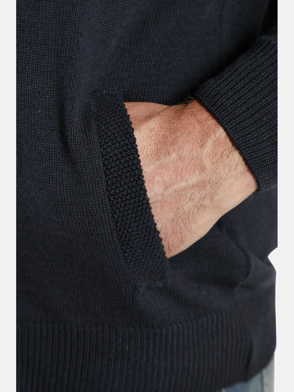 Charles Colby Strickjacke »Strickjacke EARL THOMAS«