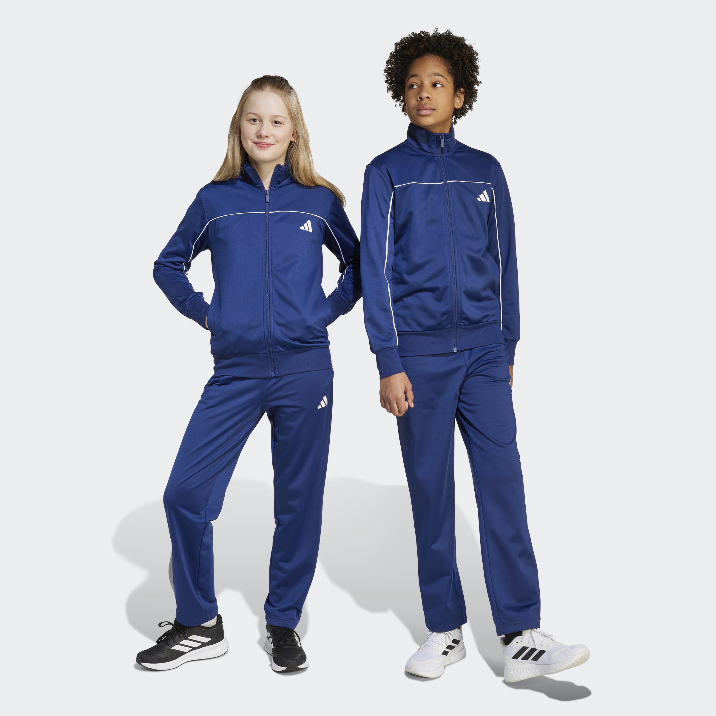 adidas Sportswear Trainingsanzug "J CP TR TS" 2 tlg. für Kinder und Teens, zweiteiliges Set, mit Stehkragen
