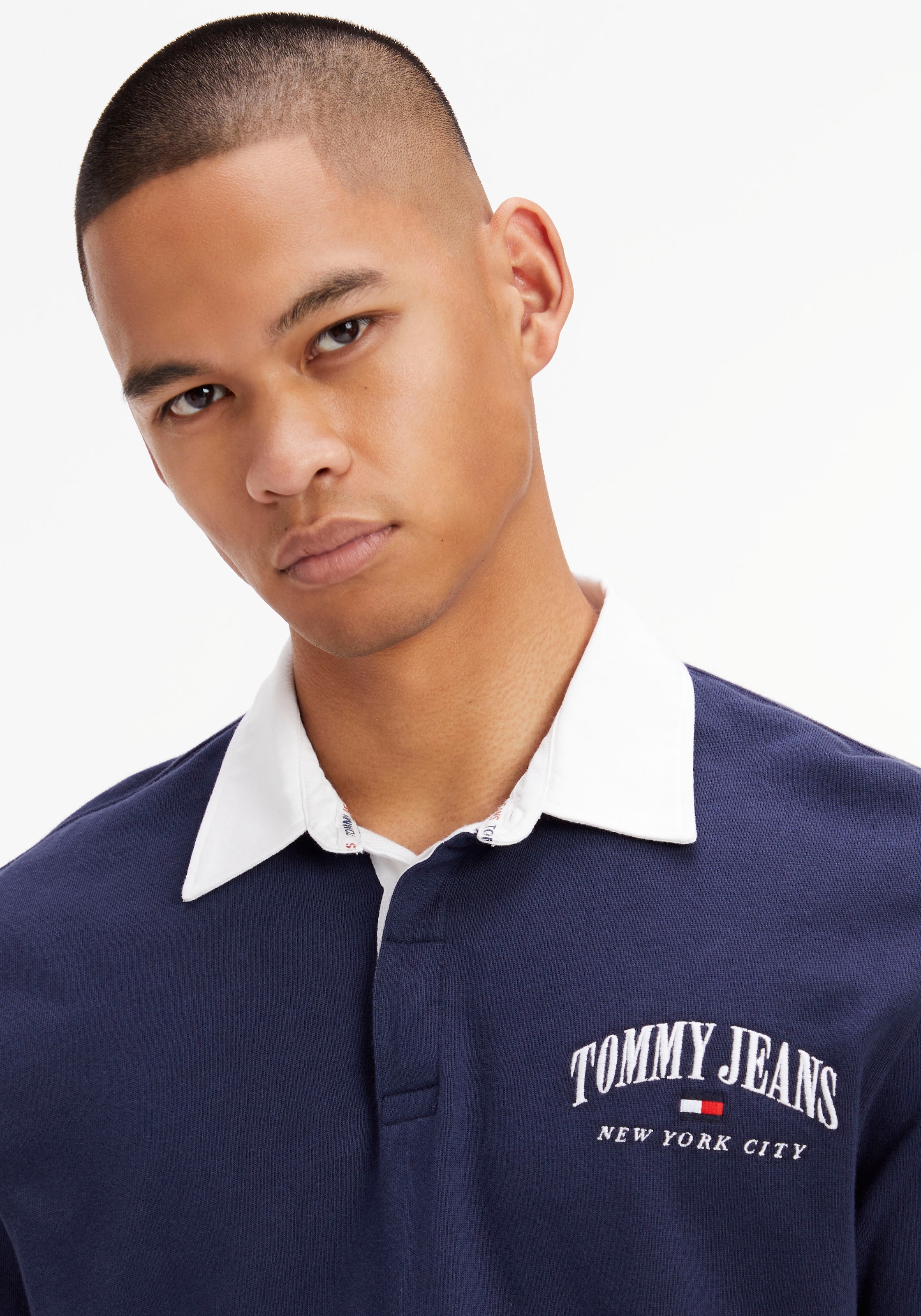 Tommy Jeans Langarmshirt »TJM RLXD VARSITY RUGBY«, mit Polokragen