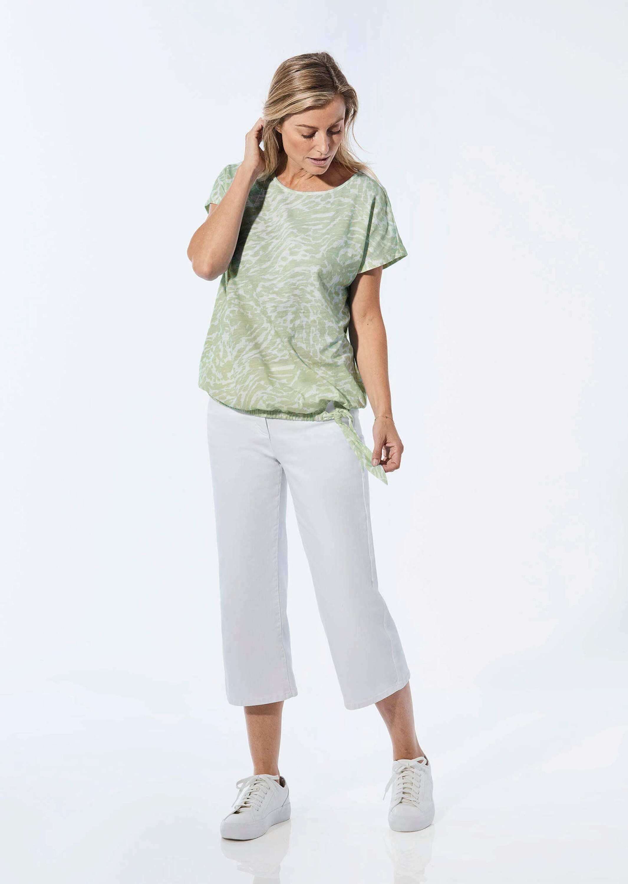 GOLDNER Kurzarmshirt »Kurzgröße Shirt mit U-Boot-Ausschnitt«