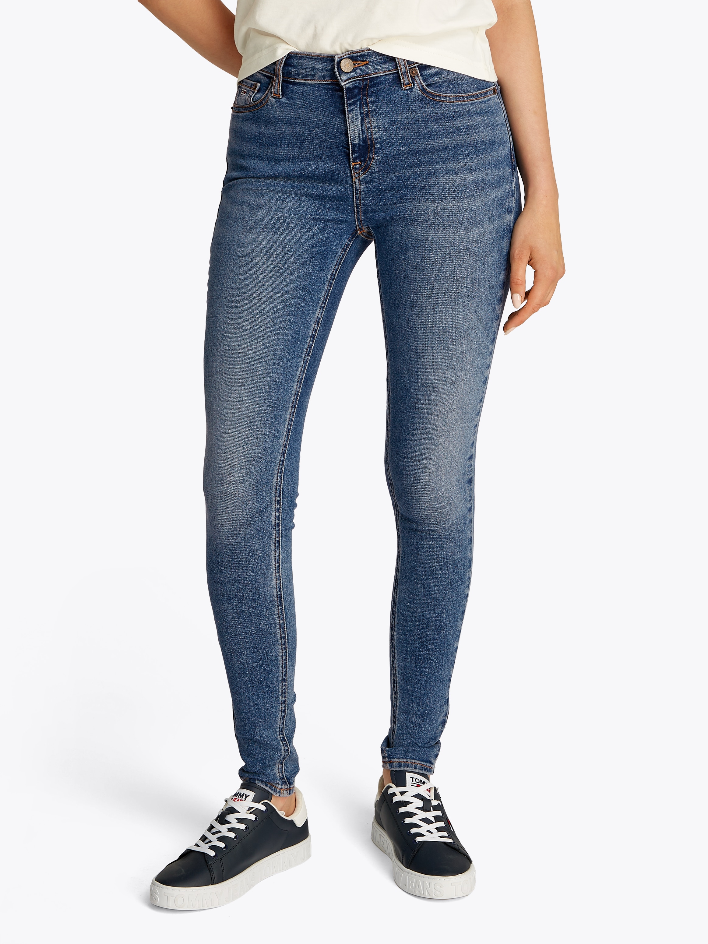 Tommy Jeans Skinny-fit-Jeans "NORA MR SKNY AH1280", mit Waschung, mit Logo- günstig online kaufen