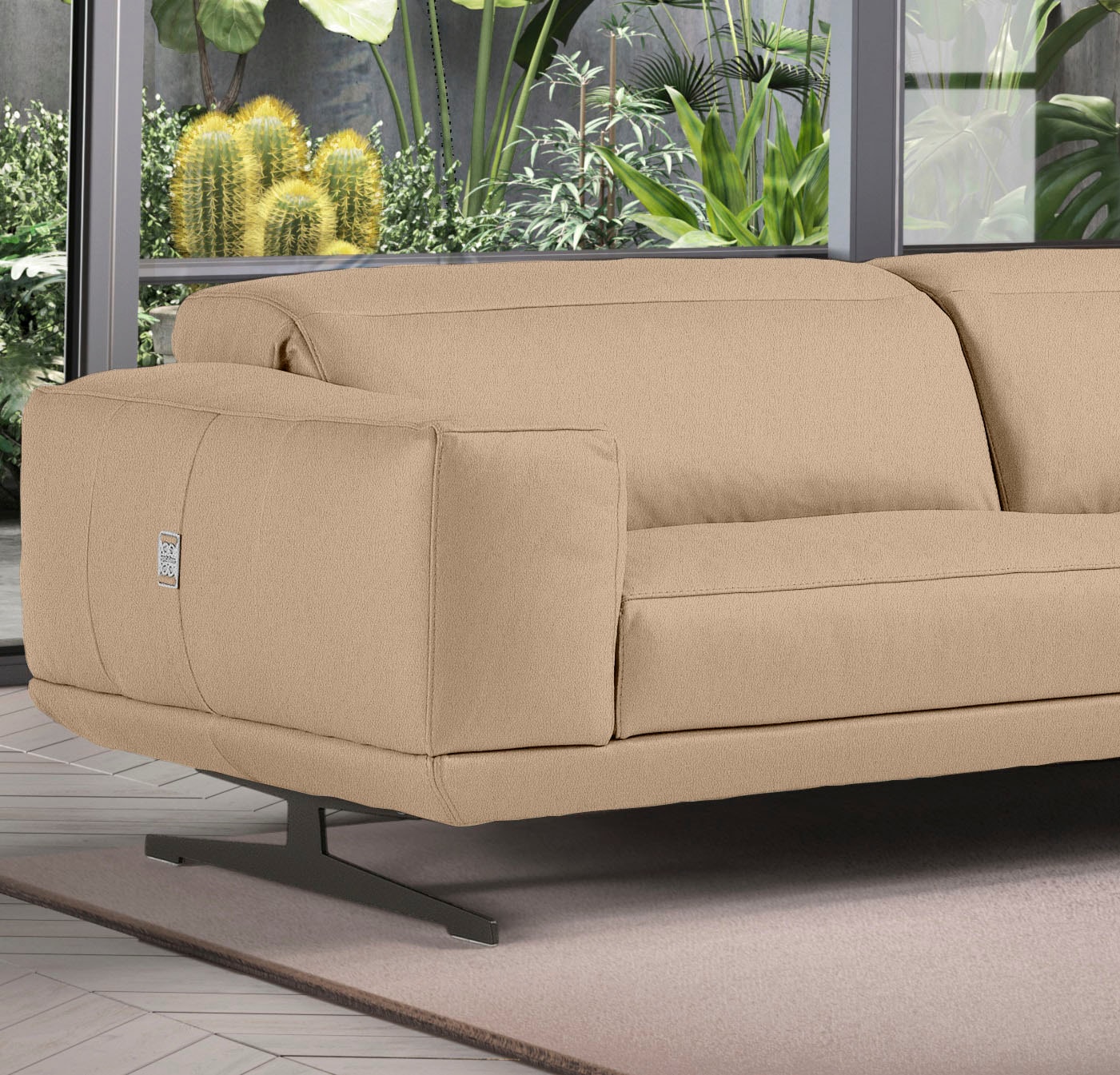 Egoitaliano 3-Sitzer »Gloria, super bequem, hochwertige Verarbeitung, edles Design, Megasofa«, beidseitig verstellbare Rückenelemente, mit Designmetallfüßen