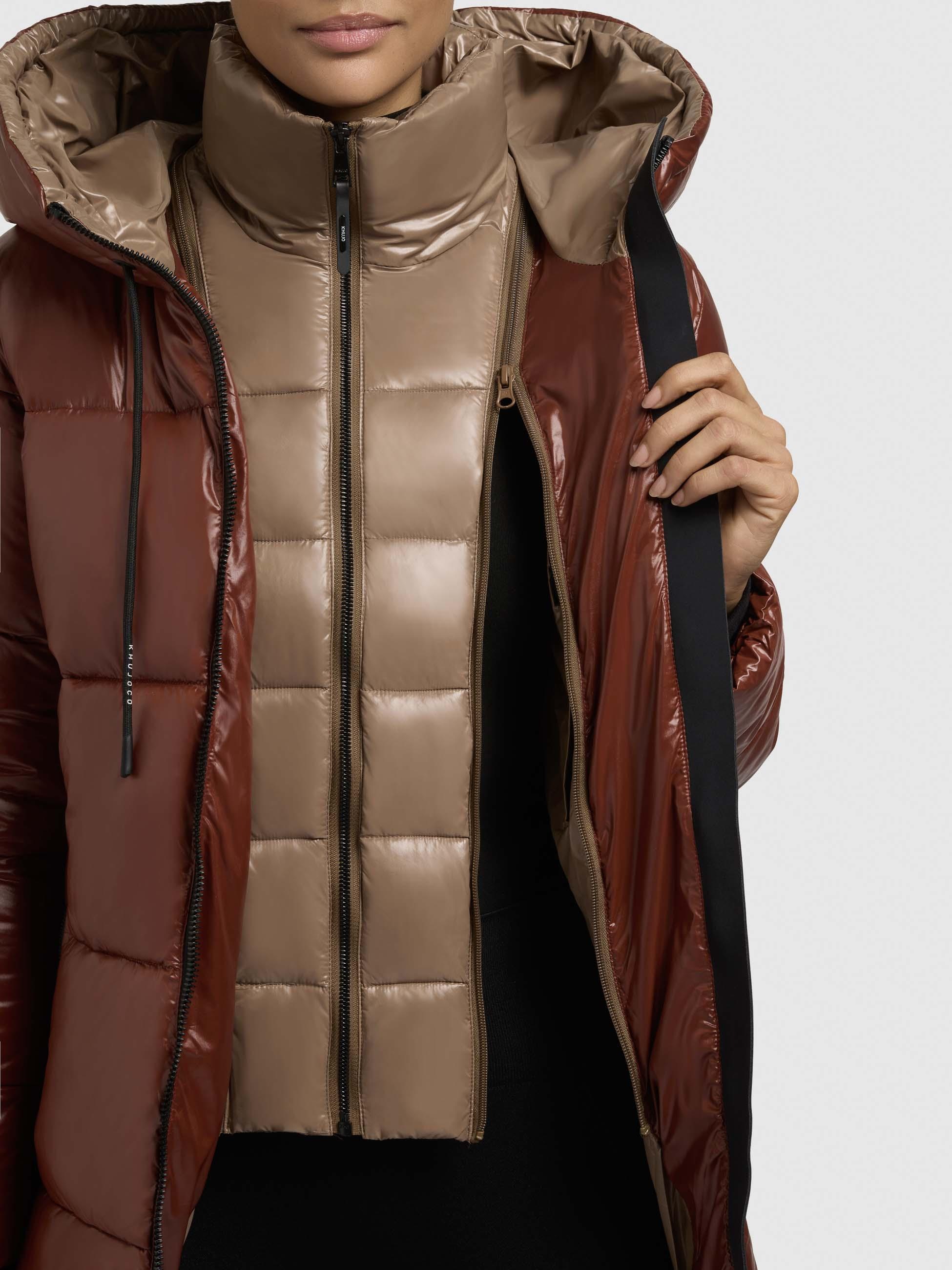 Kurzmantel KHUJO "Grana-YM", Damen, Gr. XS (34), braun, Obermaterial: 100% Nylon; Futter: 100% Nylon; Wattierung: 100% Polyester, figurumspielend Po-bedeckend, hoch geschlossener Ausschnitt, Ärmel ohne Ärmelschlitz normaler Saum, Mäntel Kurzmantel, Glänze 3