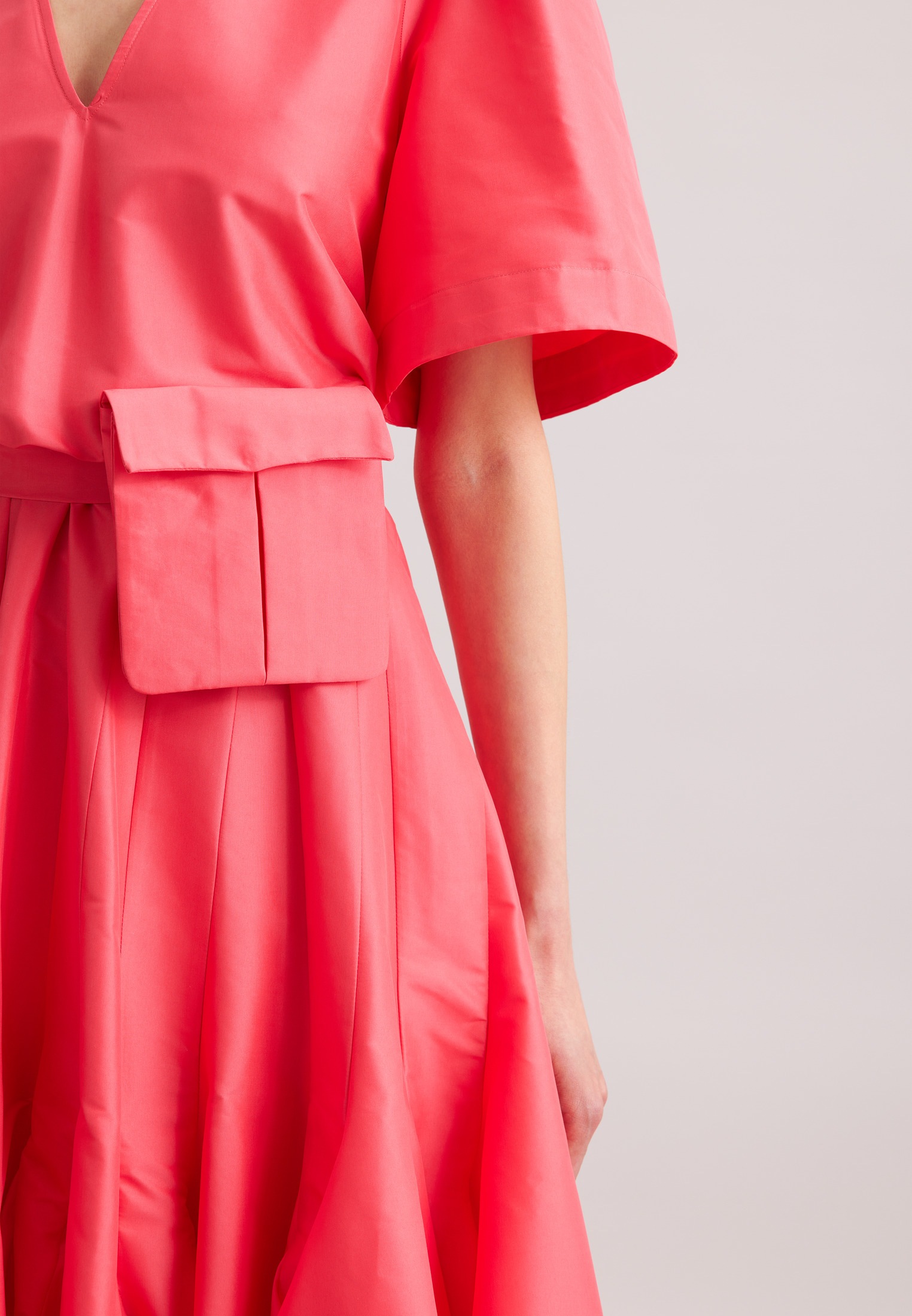 seidensticker Sommerkleid »Schwarze Rose«, V-Neck Uni