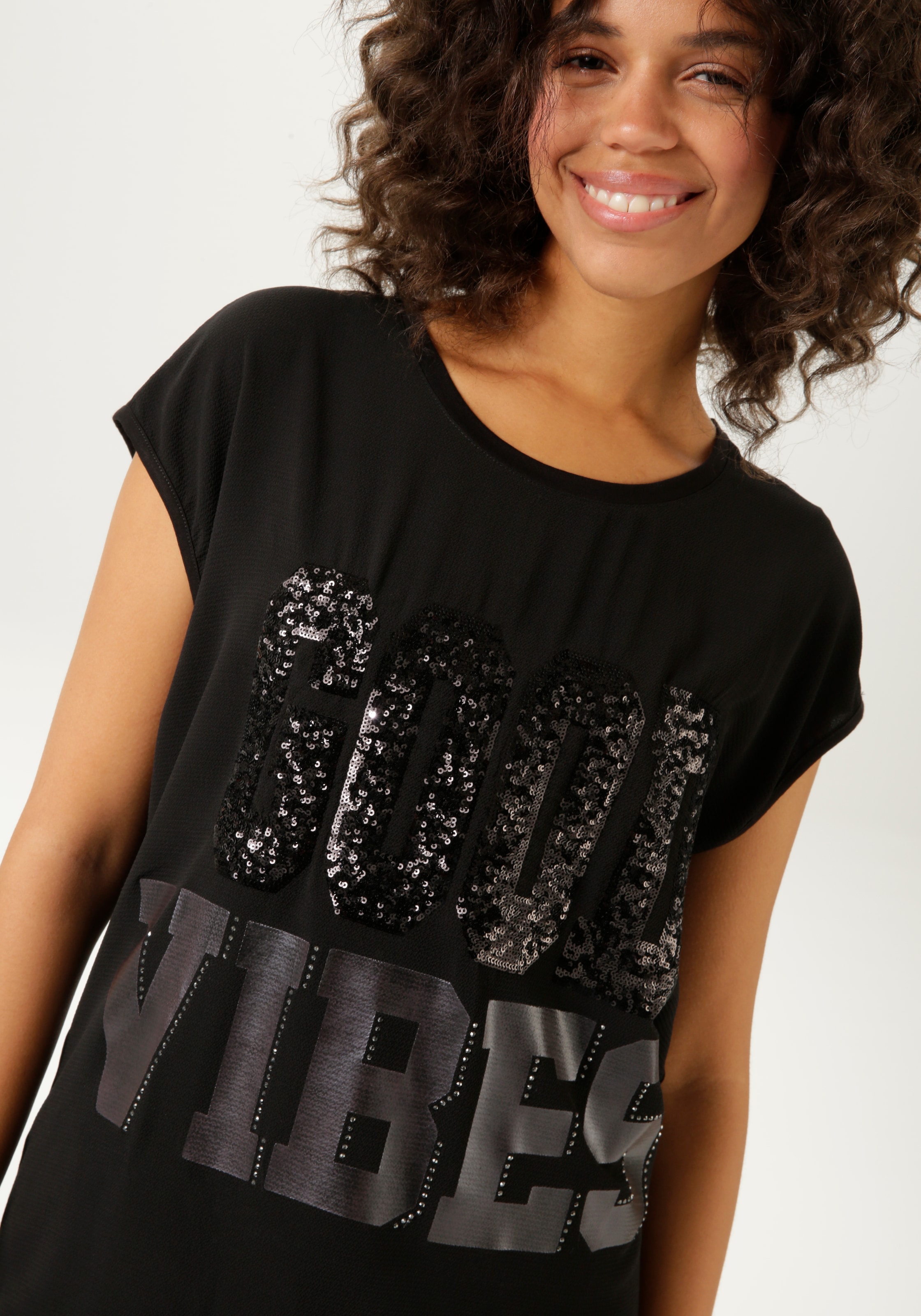 Aniston CASUAL Shirtbluse, mit Pailletten und Glitzersteinchen verziert - NEUE KOLLEKTION
