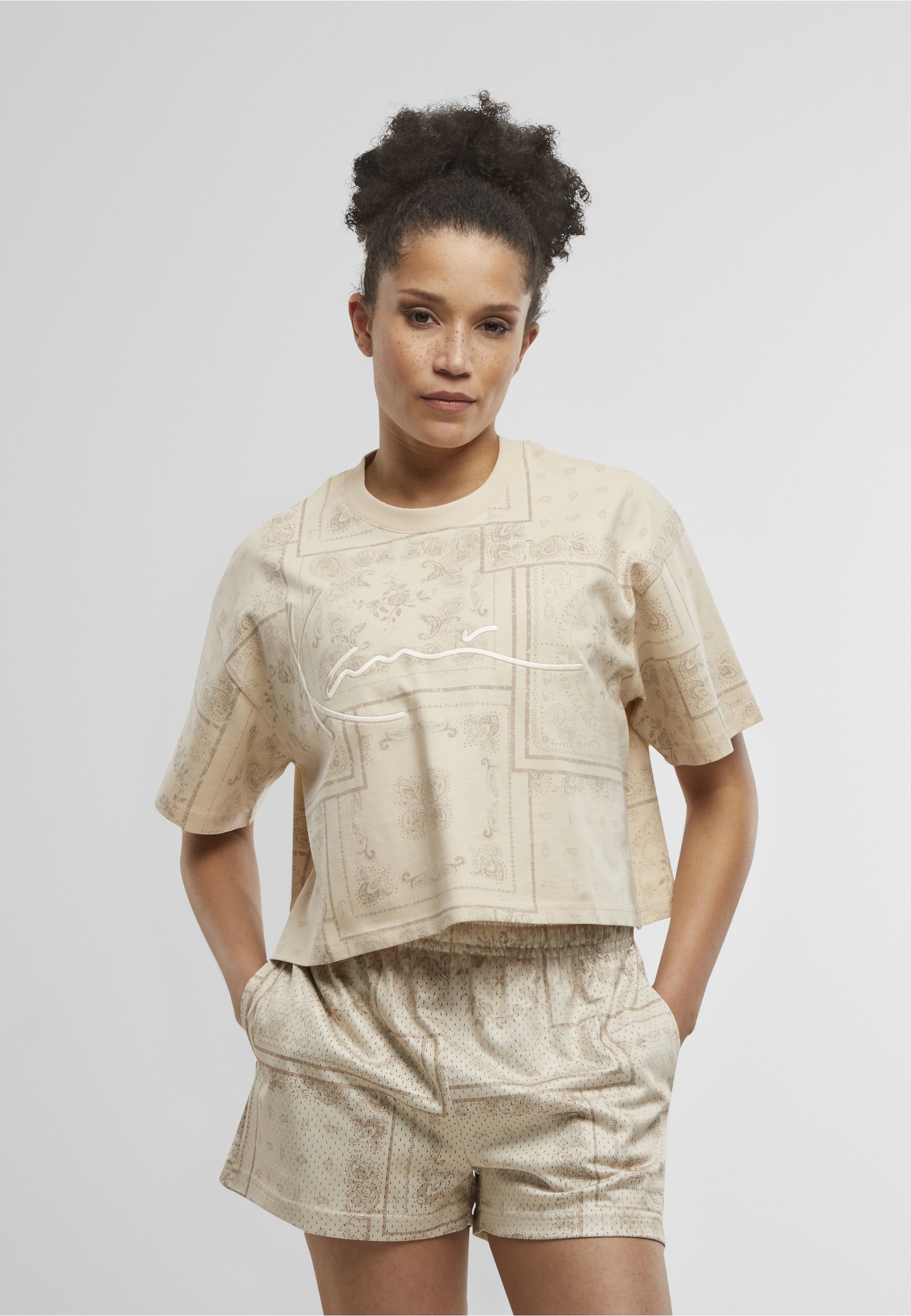 Karl Kani T-Shirt »Karl Kani Signature Paisley Crop T-Shirt« 1 Stk.