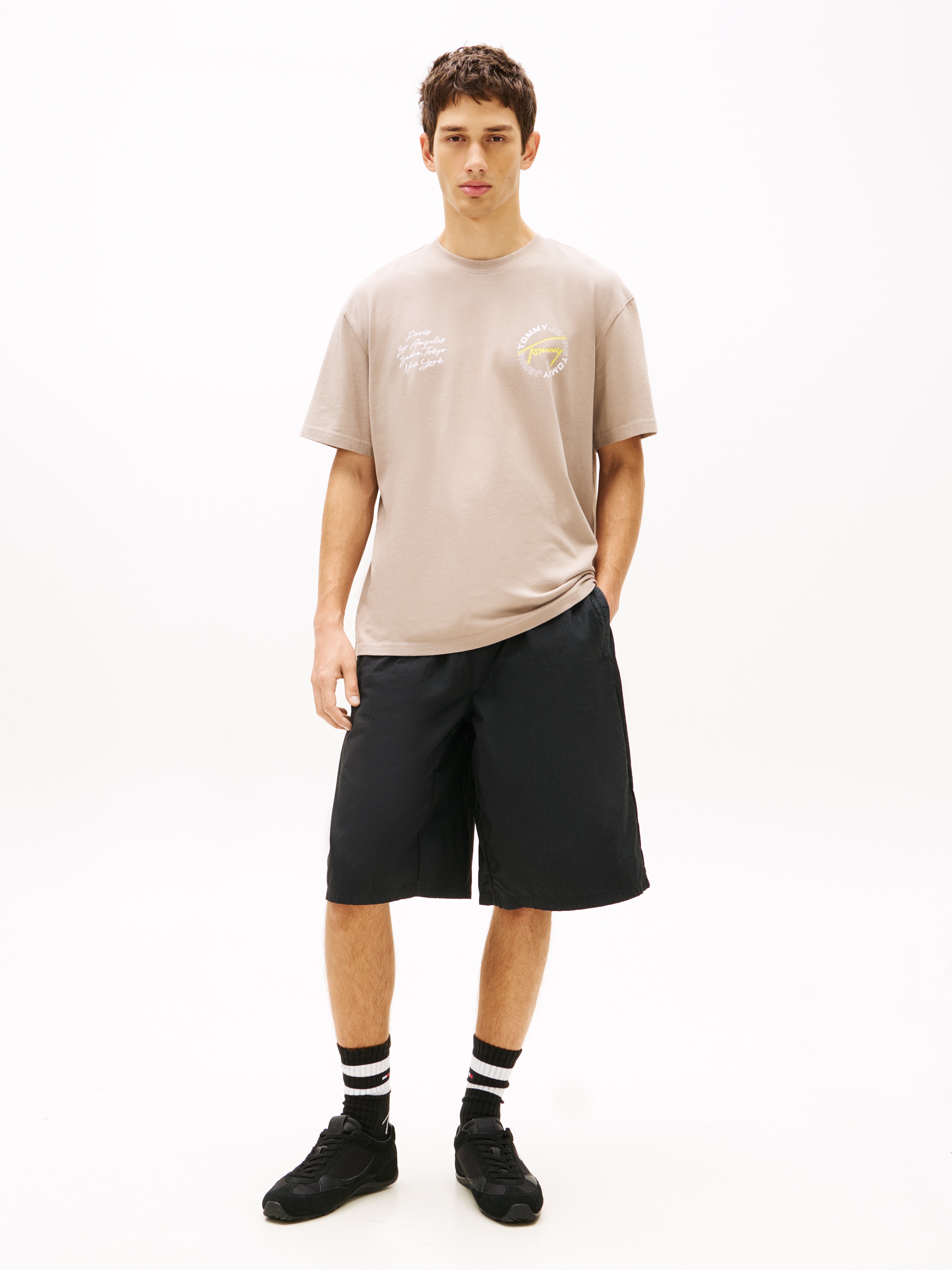 Tommy Jeans T-Shirt »TJM RELAXED SIGN CIRCLE« mit Markenprint, Rundhals
