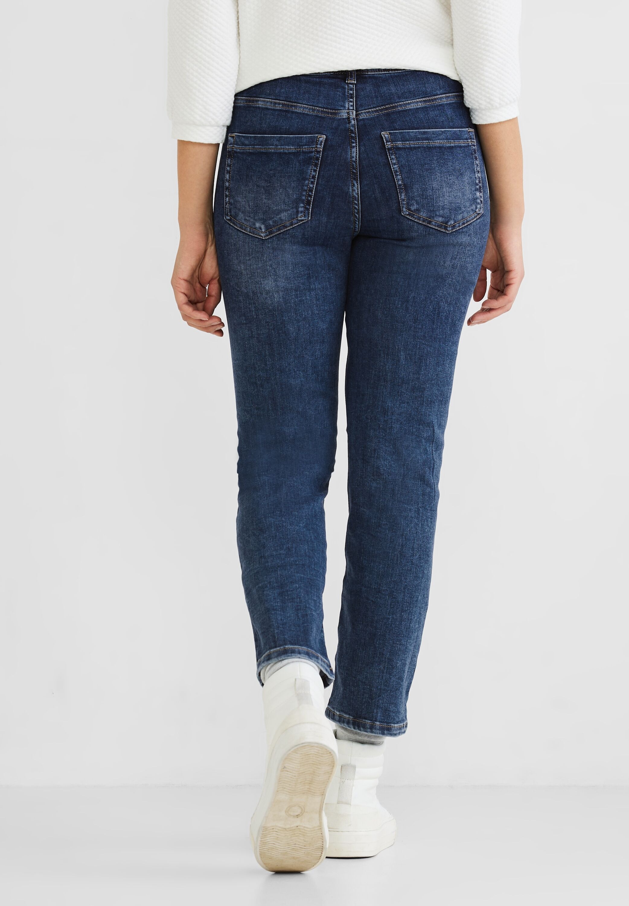 STREET ONE Slim-fit-Jeans 4-Pocket Style