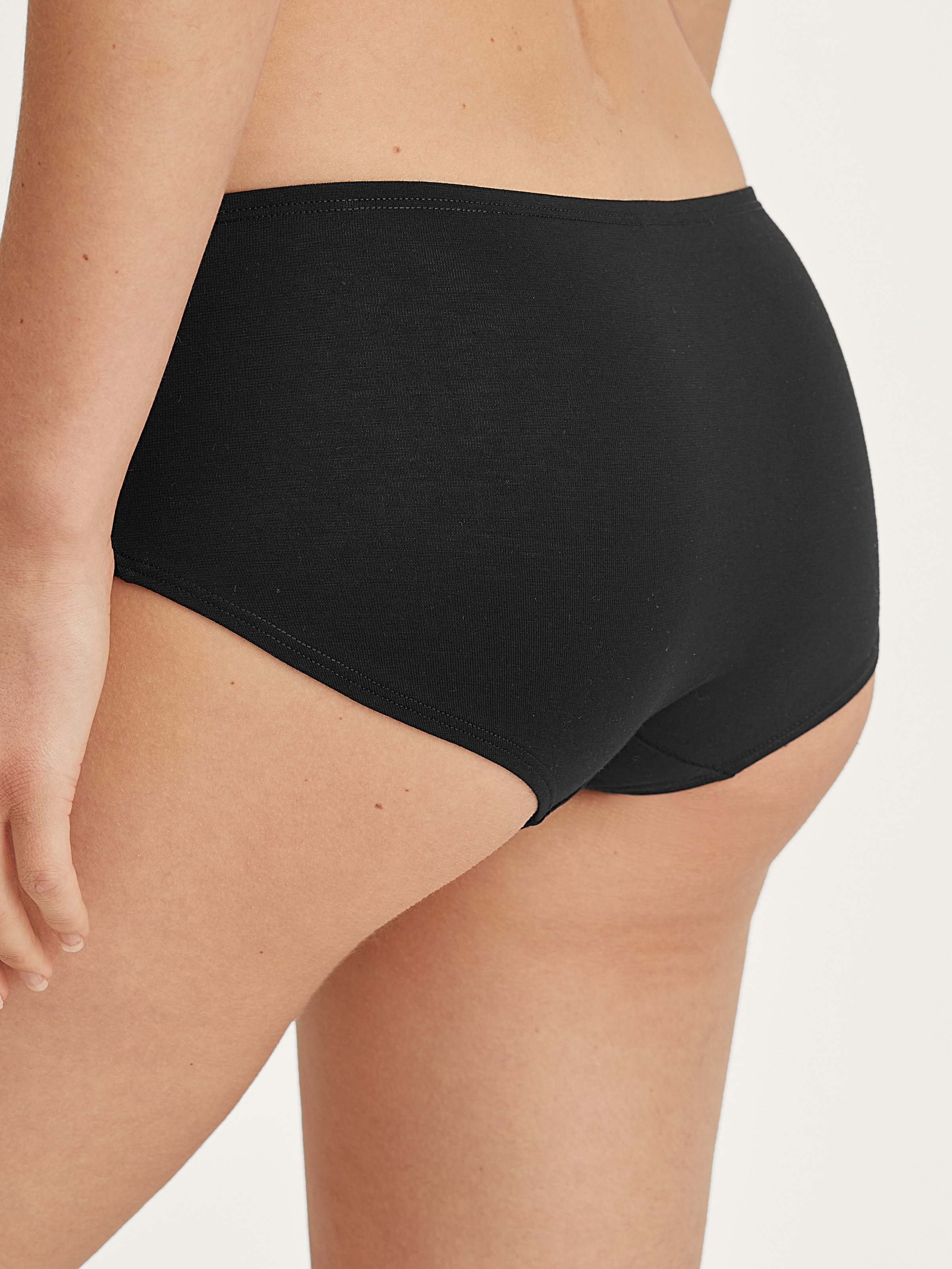 CALIDA Panty »Essential Cotton«, langanhaltender Komfort, weich, atmungsaktiv