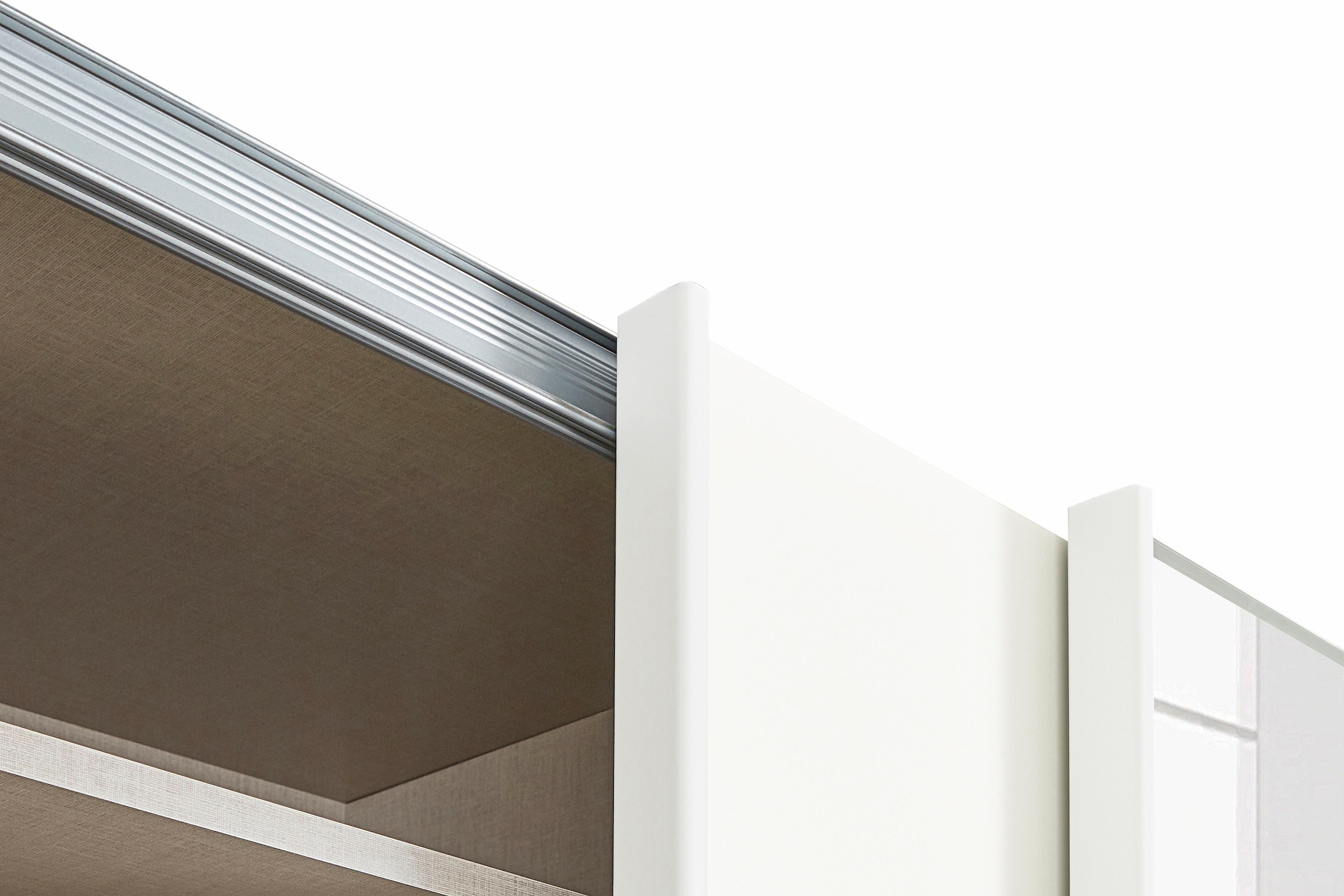rauch Schwebetürenschrank »Kleiderschrank Schrank Garderobe Schlafzimmerschrank TUBONA«, inkl. Schubkasteneinsatz und zusätzlichen Einlegeböden MADE IN GERMANY