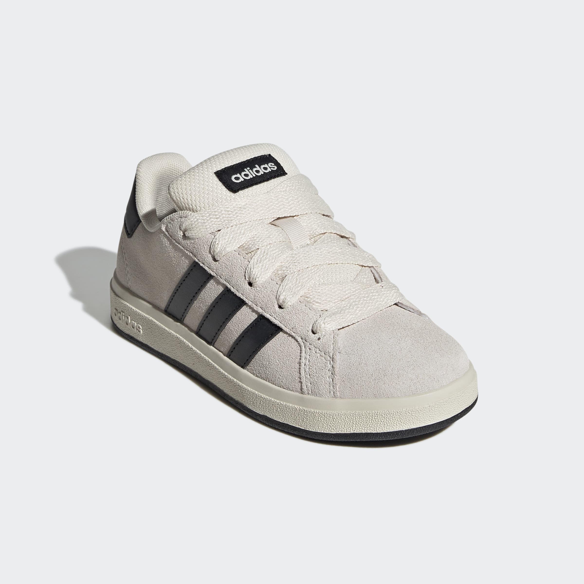 adidas Sportswear Sneaker "GRAND COURT 00S" Design auf den Spuren des adidas Campus 00, für Kinder & Jugendliche