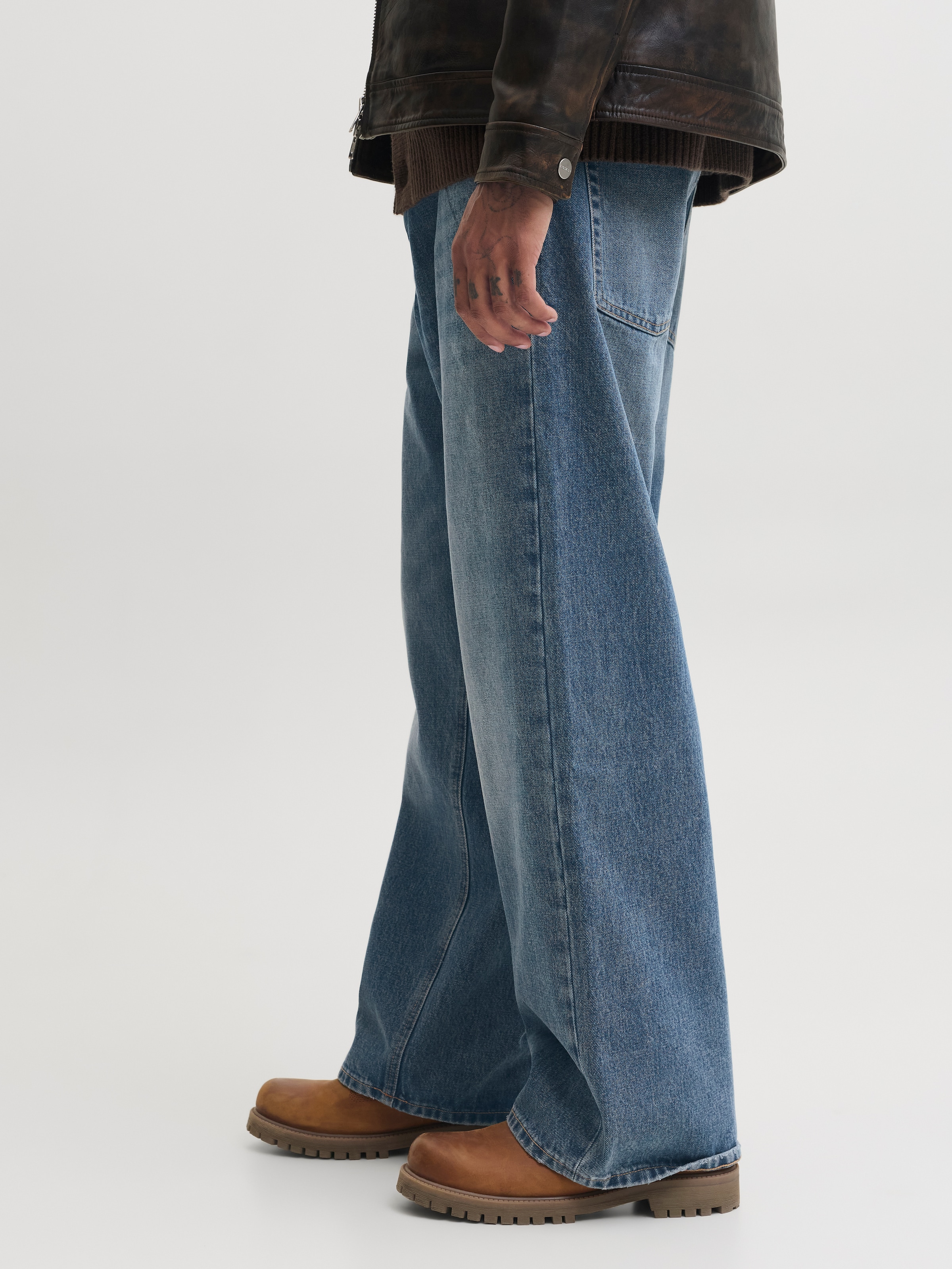 Jack & Jones 1100000002199 "JJIDAVE JJCLASSIC" Baumwolle, bootcut fit