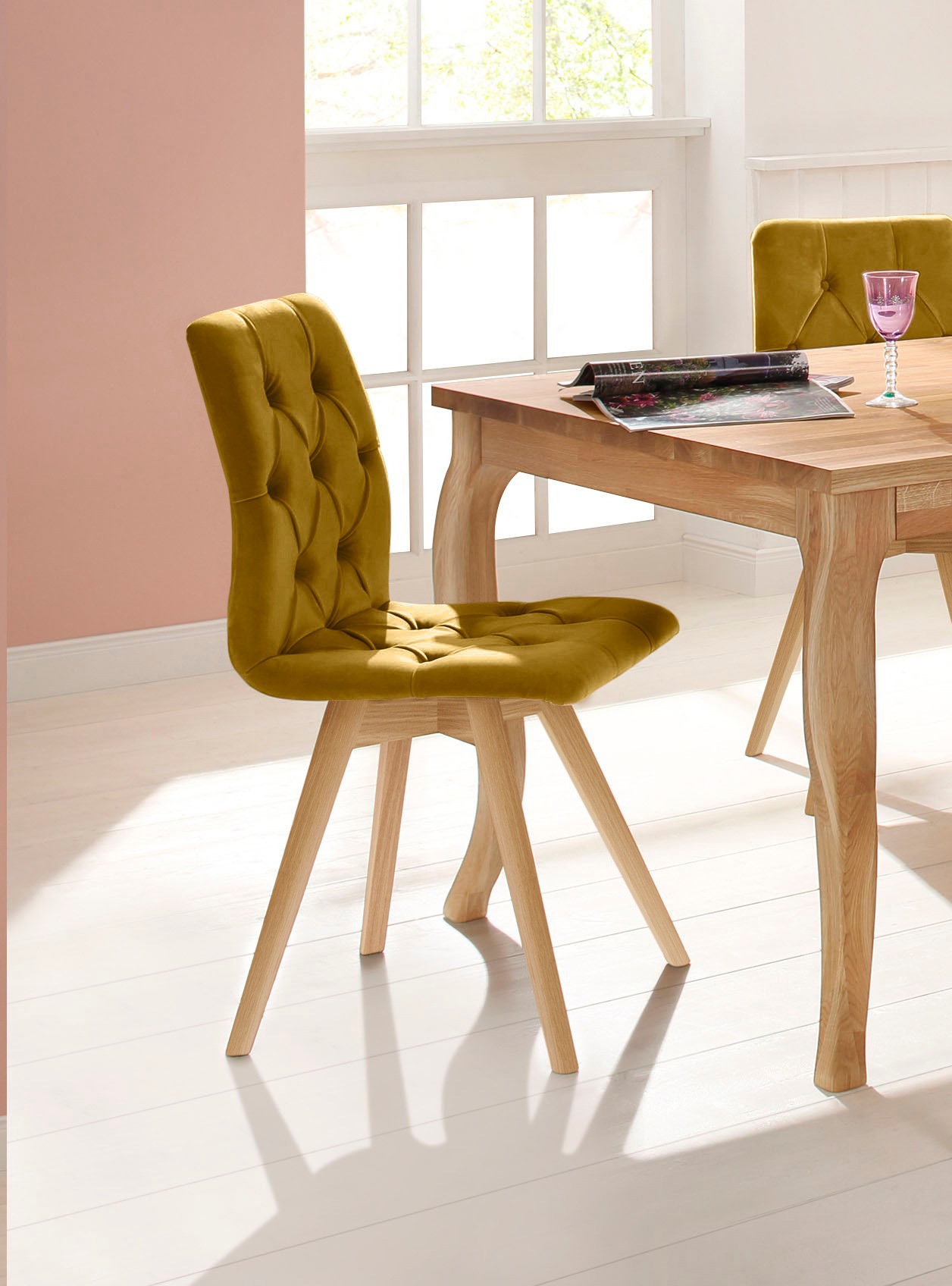 andas Esszimmerstuhl »Rania«, (Set), 4 St., Samtoptik, im 2er/4er/6er Set, Massivholzbeinen