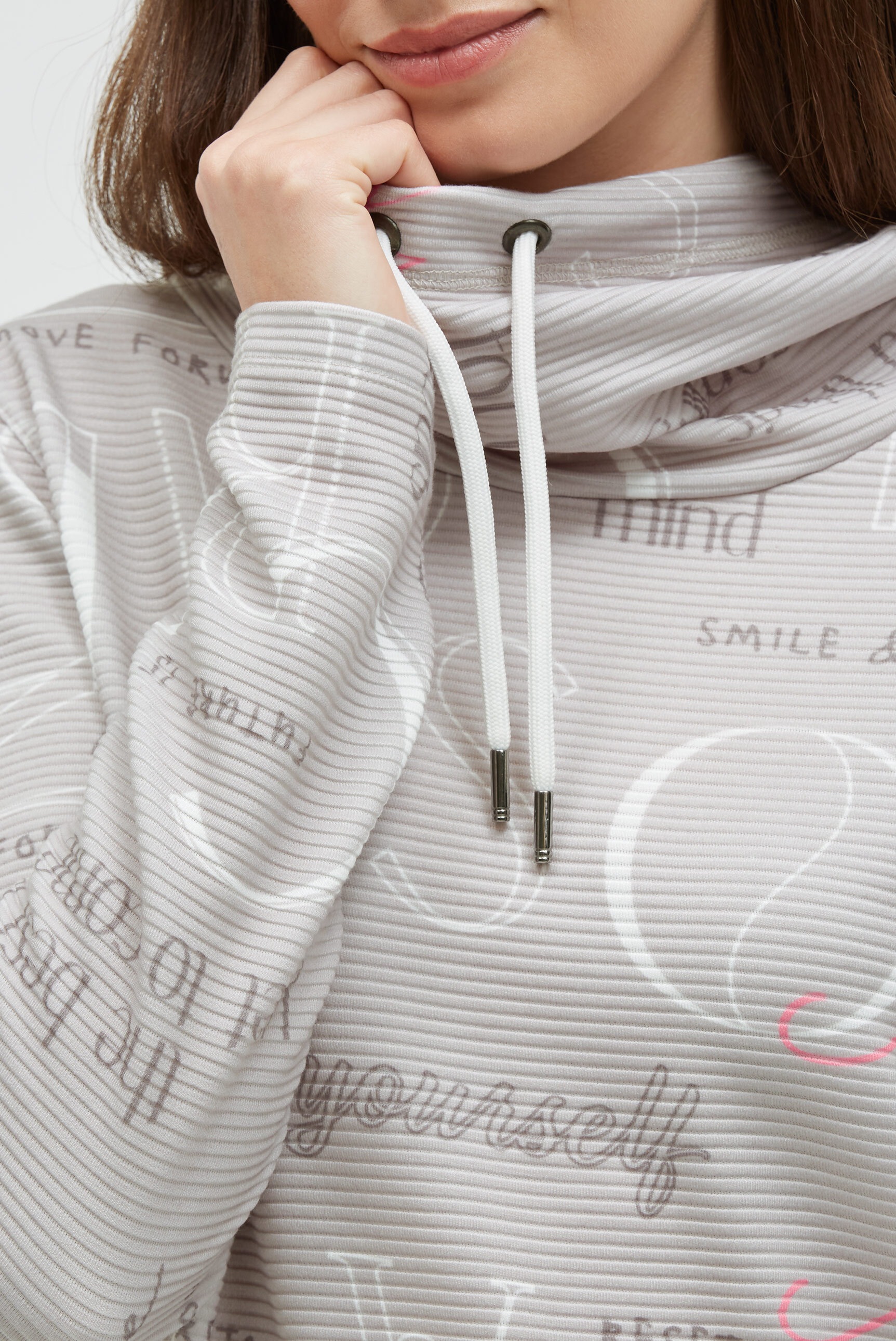 SOCCX Sweater , mit Seitenschlitze
